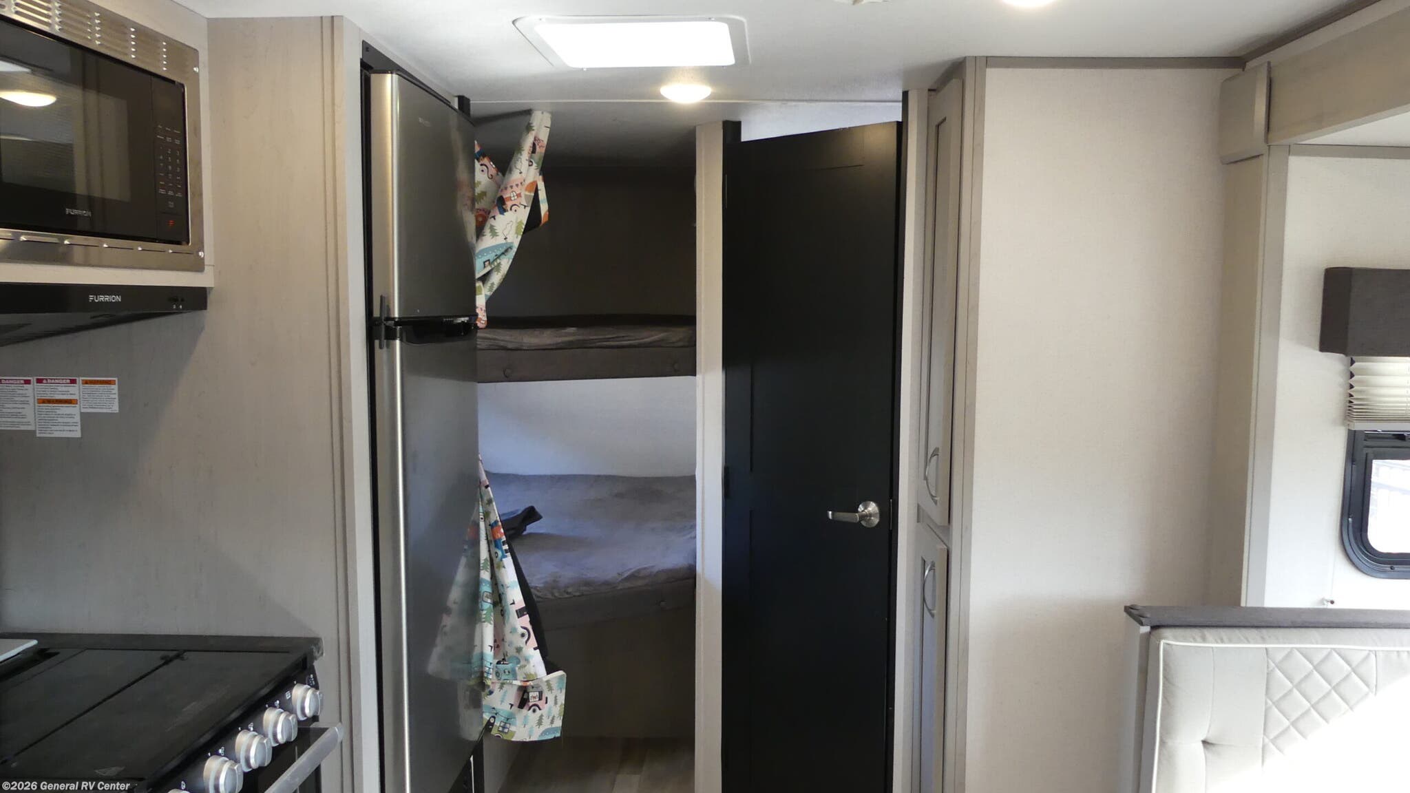 2022 Prime Time Tracer 24DBS - Used Travel Trailer For Sale by General RV Center in West Chester, Pennsylvania