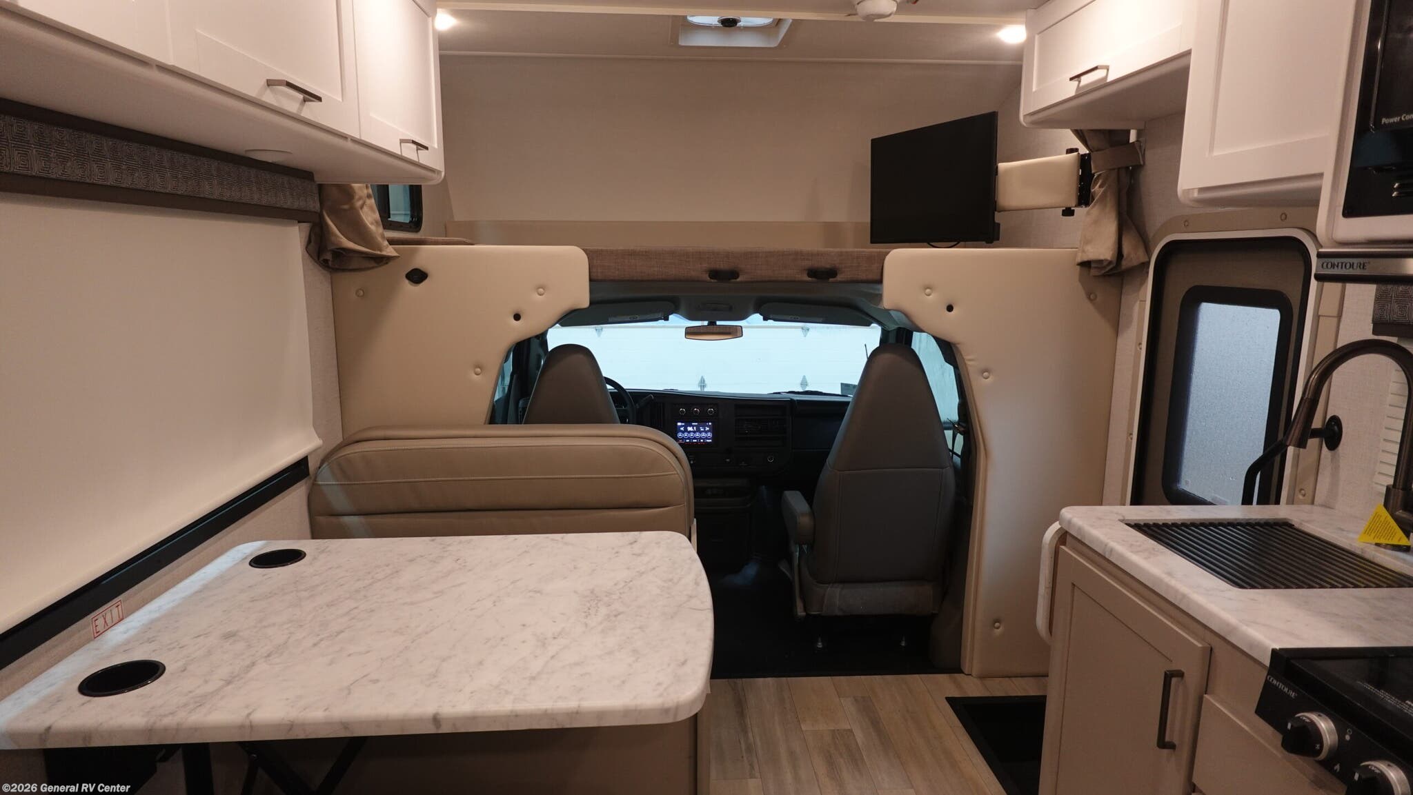 New 2026 Thor Motor Coach Pasadena SE21 Chevy available in West Chester, Pennsylvania