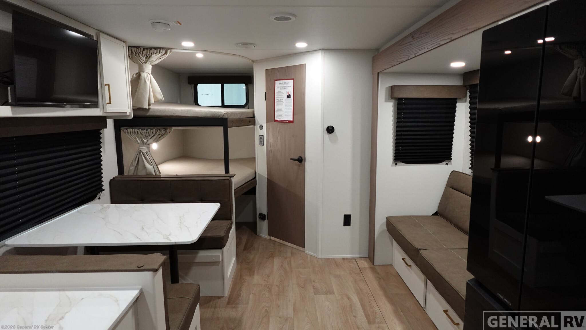 2026 Grand Design TRANSCEND-XPLOR 26BHX - New Travel Trailer For Sale by General RV Center in West Chester, Pennsylvania