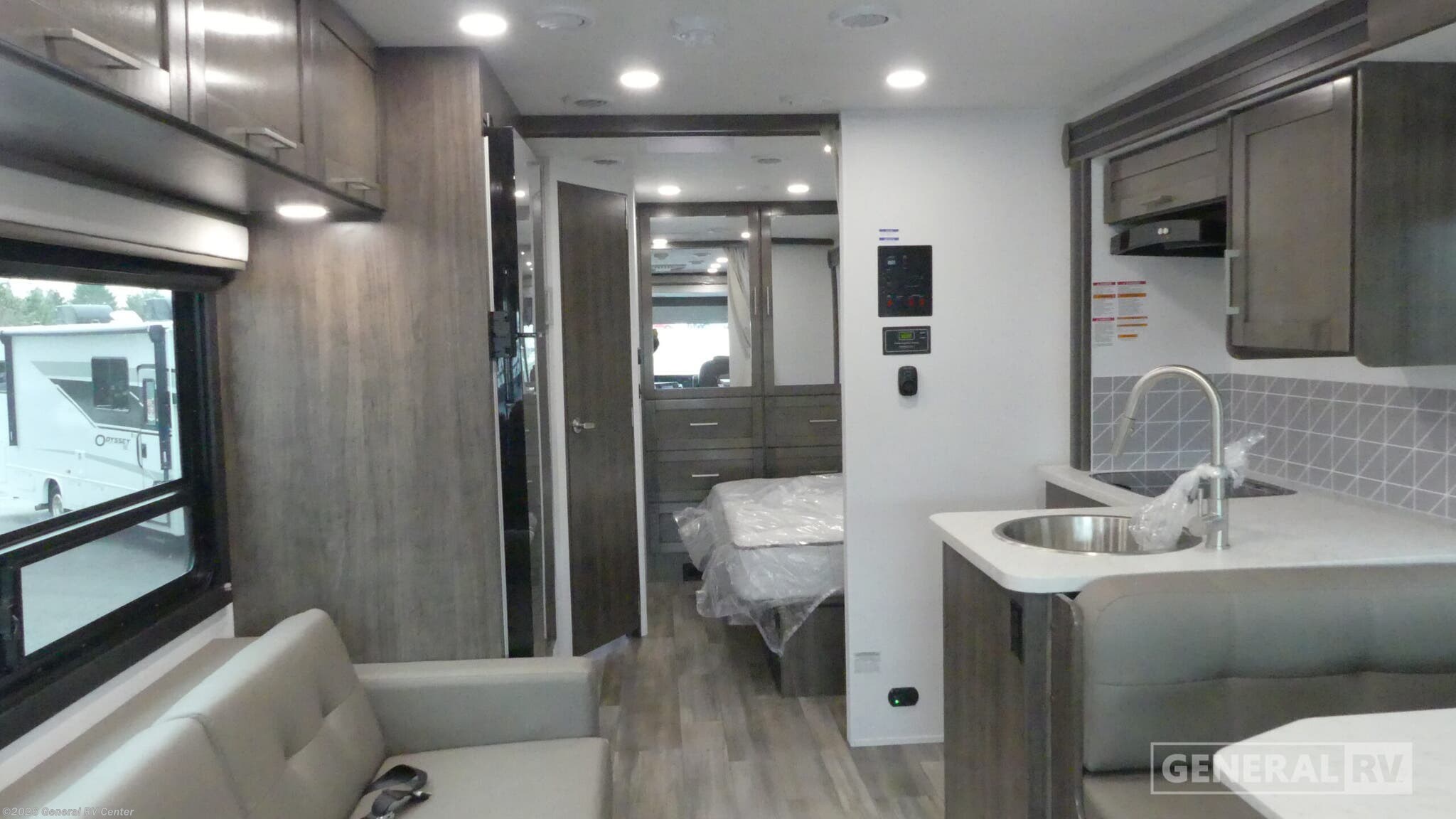 2026 Entegra Coach Vision SE 27A - New Class A For Sale by General RV Center in West Chester, Pennsylvania