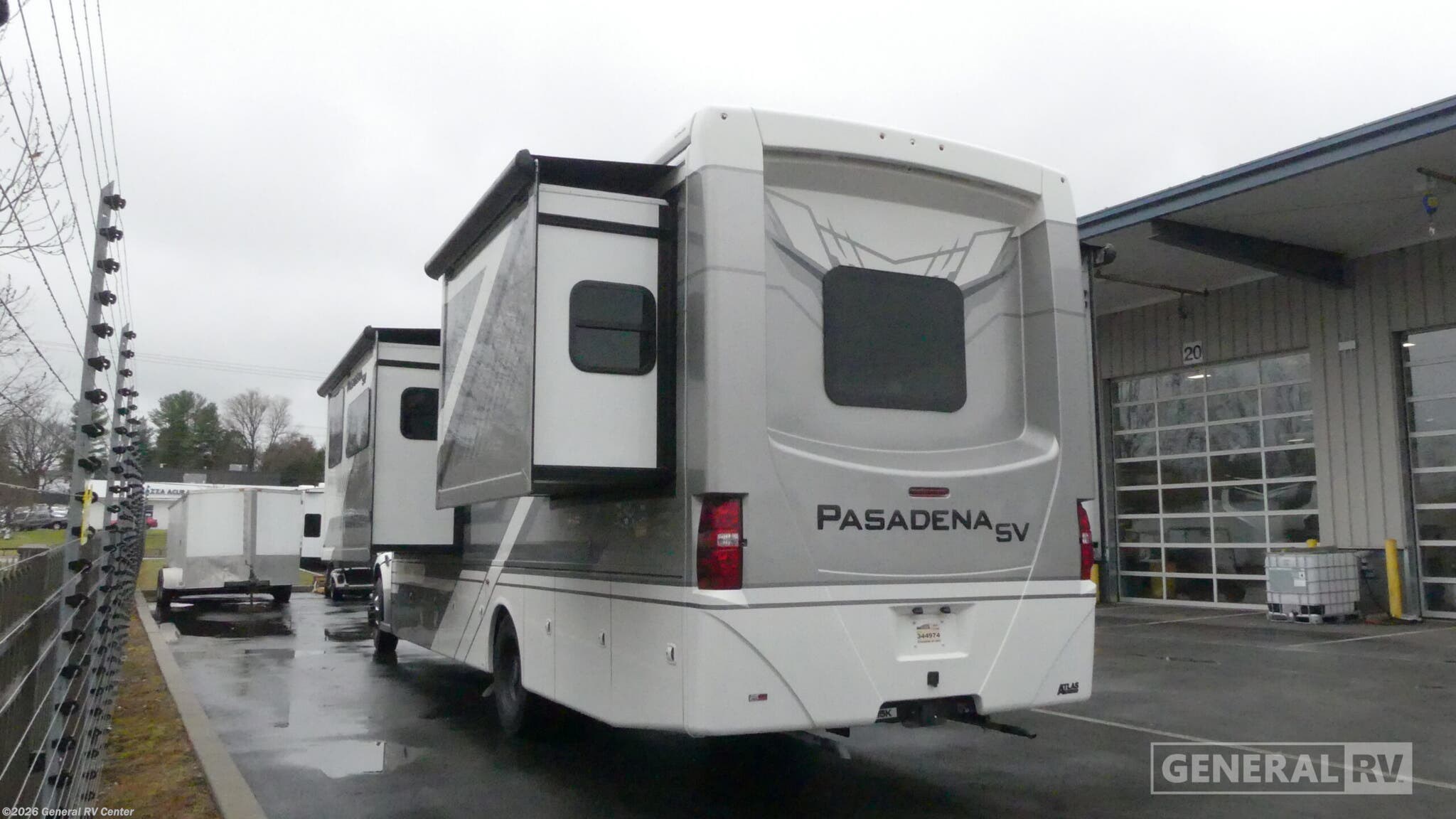 2026 Pasadena SV 38FX by Thor Motor Coach from General RV Center in West Chester, Pennsylvania