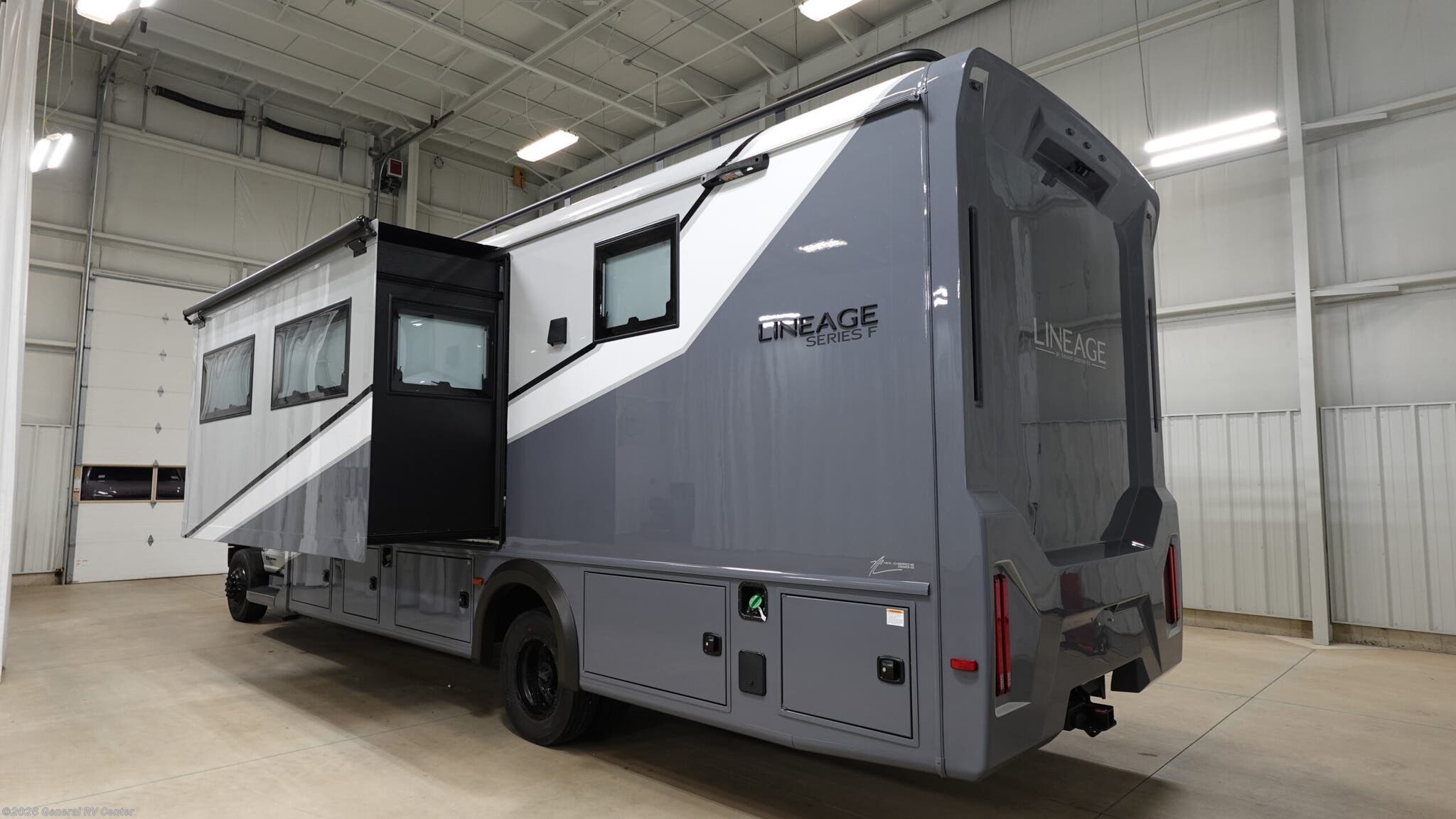 2026 Lineage 31ZW by Grand Design from General RV Center in West Chester, Pennsylvania
