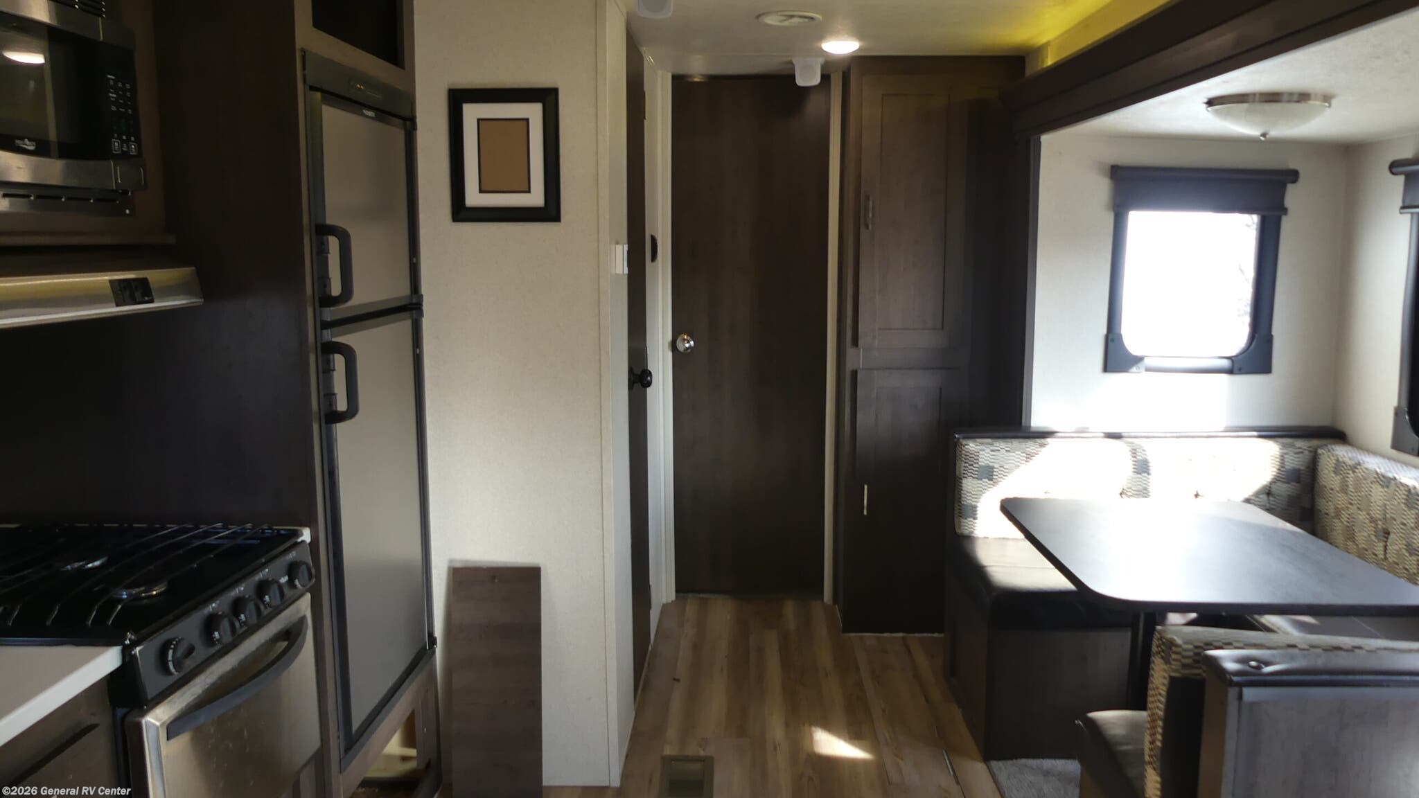 2018 Forest River Wildwood 31KQBTS-3S - Used Travel Trailer For Sale by General RV Center in West Chester, Pennsylvania