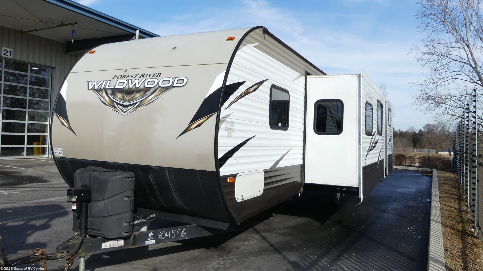 2018 Wildwood 31KQBTS-3S by Forest River from General RV Center in West Chester, Pennsylvania