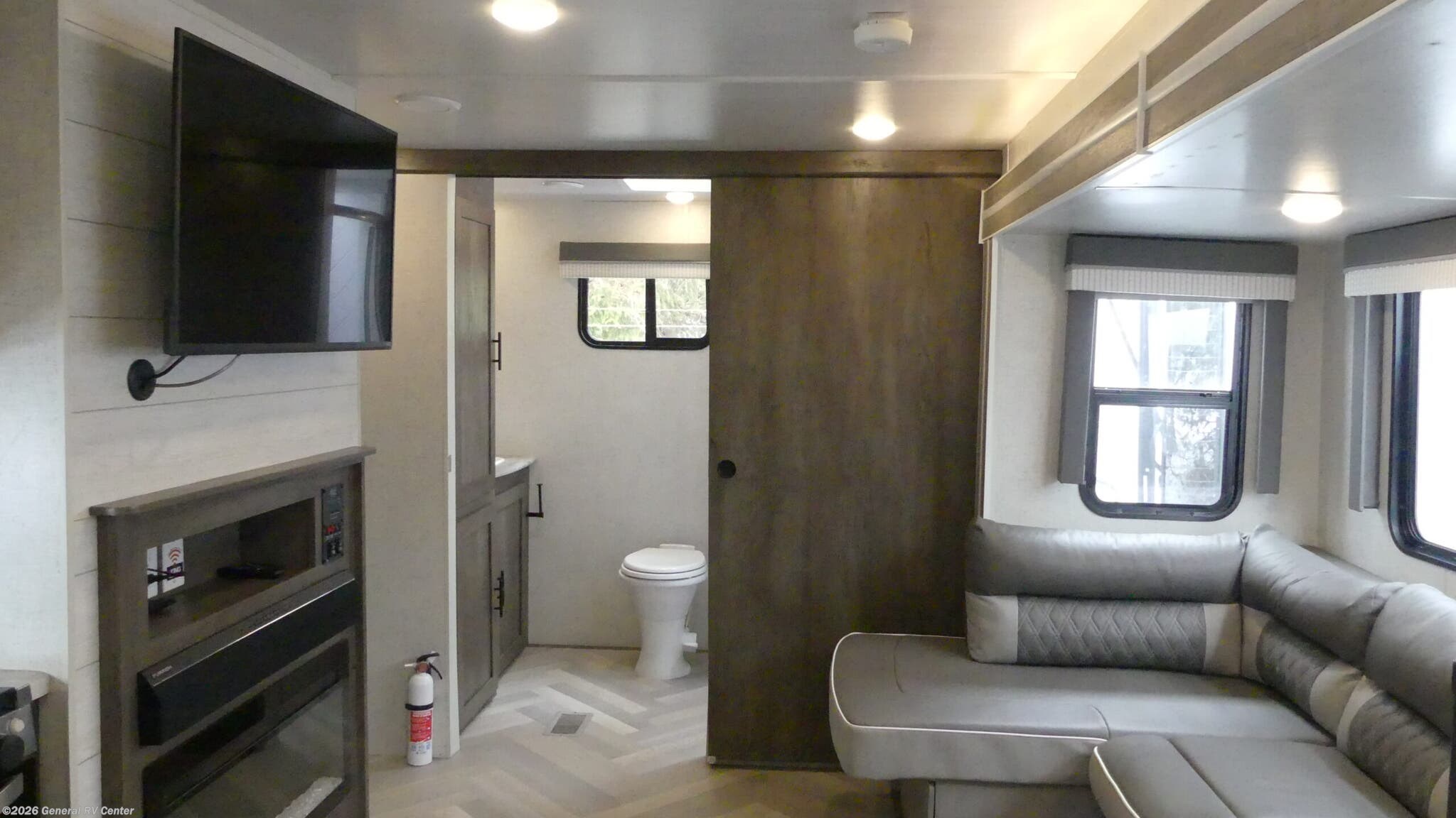 2021 Forest River Salem 22RBS - Used Travel Trailer For Sale by General RV Center in West Chester, Pennsylvania
