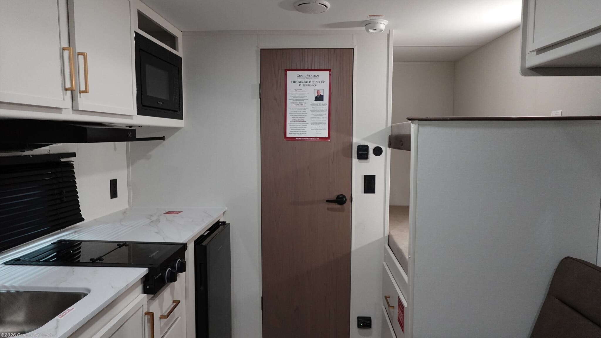 2026 Grand Design TRANSCEND-ONE 151BH - New Travel Trailer For Sale by General RV Center in West Chester, Pennsylvania