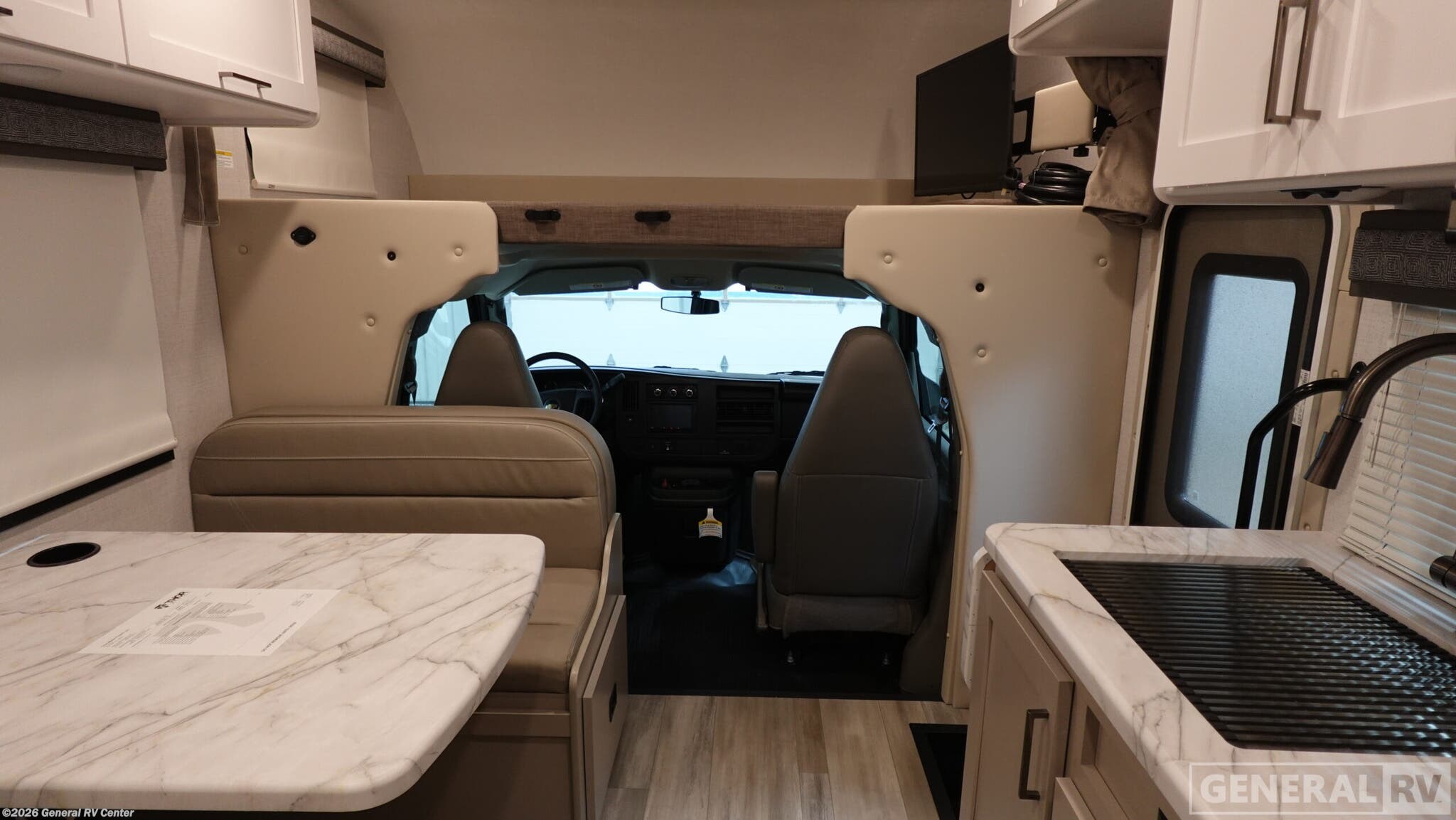 New 2026 Thor Motor Coach Pasadena SE SZ22 Chevy available in West Chester, Pennsylvania