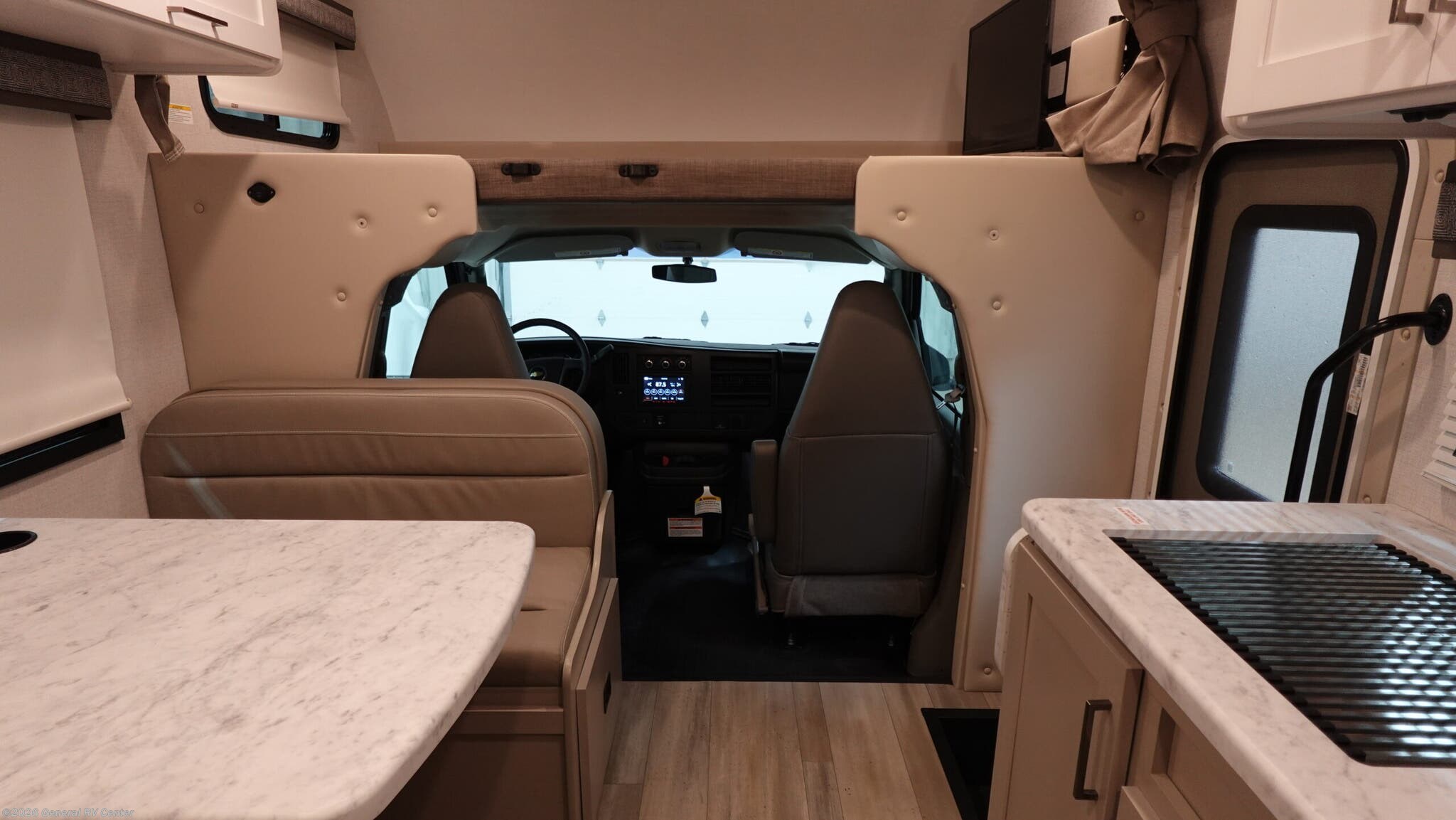 New 2026 Thor Motor Coach Pasadena SE SZ22 Chevy available in West Chester, Pennsylvania