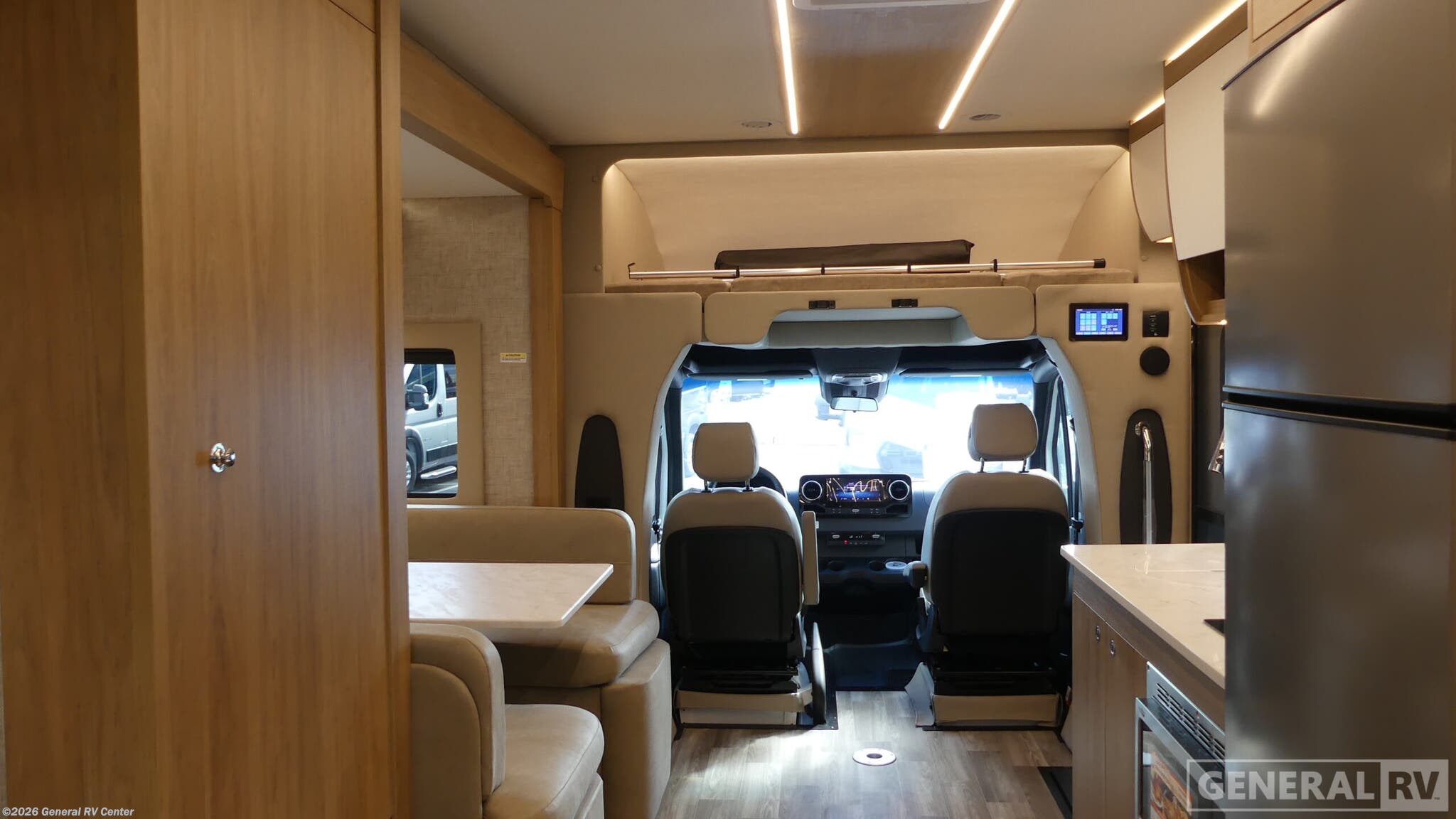 New 2026 Tiffin Wayfarer 25XPW available in West Chester, Pennsylvania