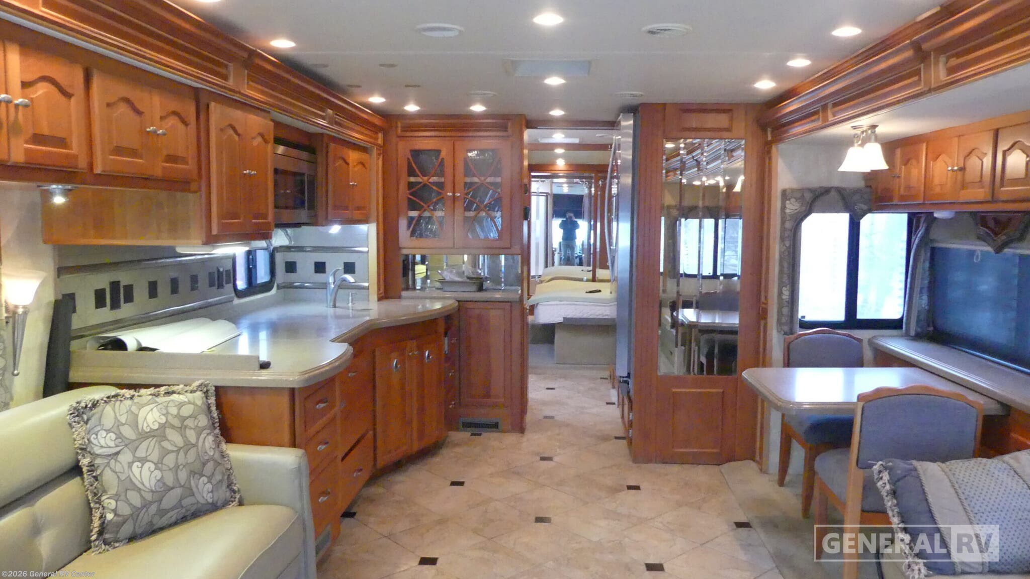 2008 Tiffin Allegro Bus 40QSP - Used Class A For Sale by General RV Center in West Chester, Pennsylvania