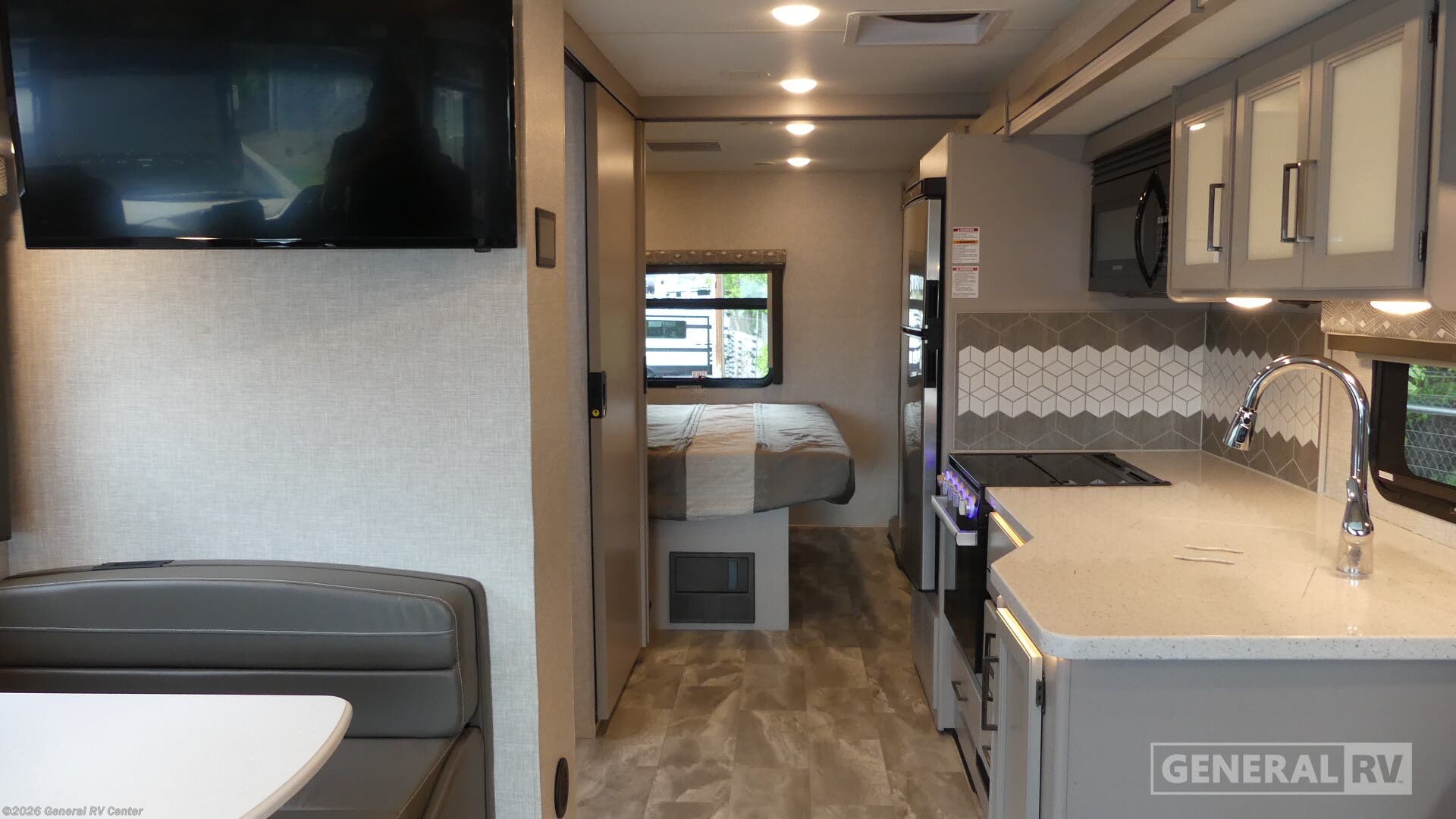 2022 Thor Motor Coach Windsport 29M - Used Class A For Sale by General RV Center in West Chester, Pennsylvania