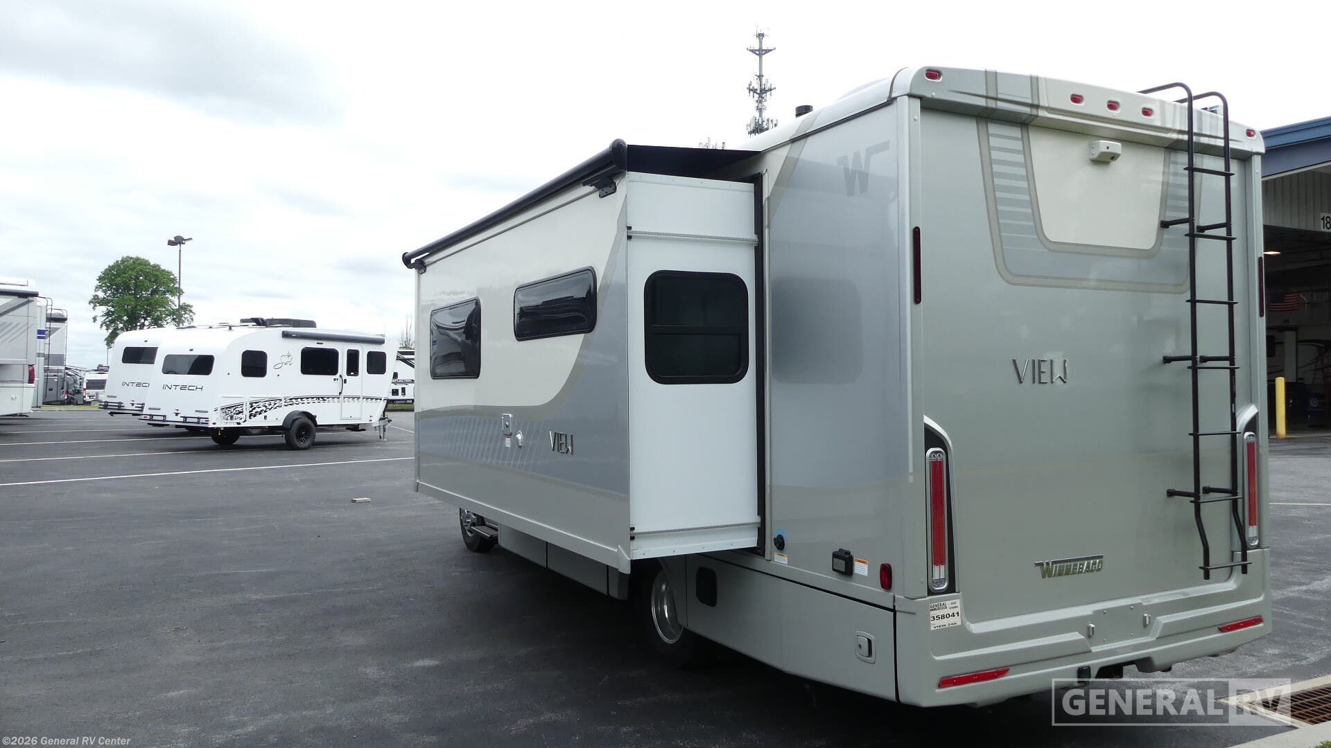 2027 View 24D by Winnebago from General RV Center in West Chester, Pennsylvania