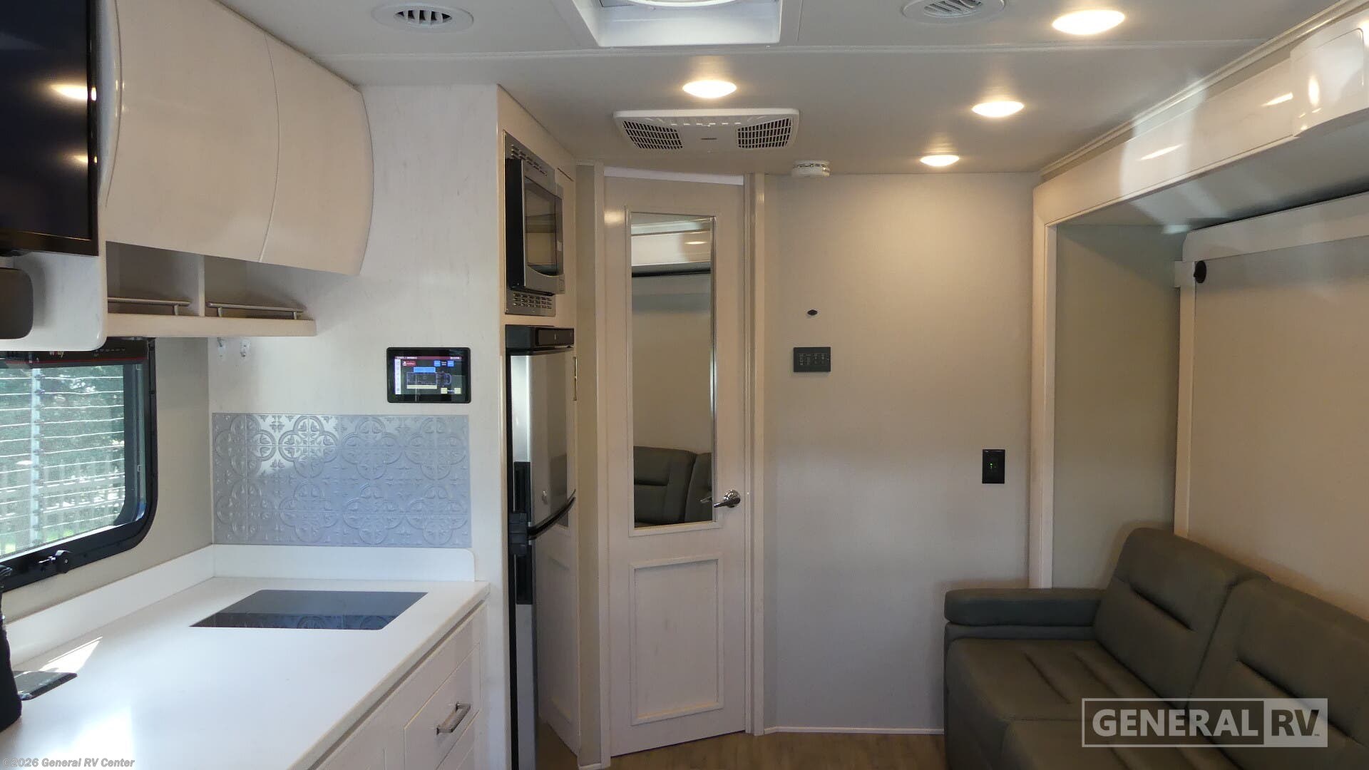 2023 Renegade VIENNA 25RMC - Used Class C For Sale by General RV Center in West Chester, Pennsylvania