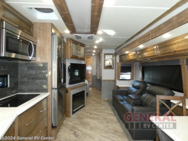2022 Southwind 35K by Fleetwood from General RV Center in Fort Pierce, Florida