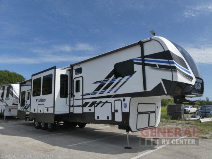 Used 2022 Keystone Fuzion 419 available in Fort Pierce, Florida