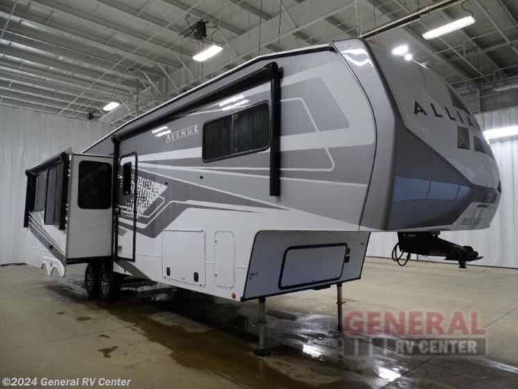 New 2024 Alliance RV Avenue 32RLS available in Fort Pierce, Florida