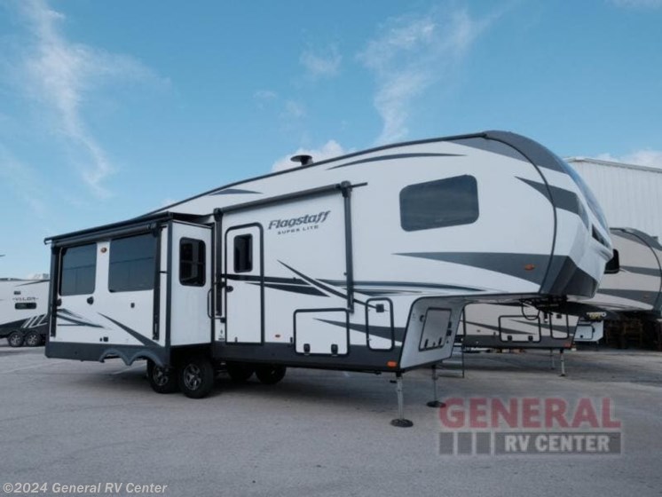 Used 2021 Forest River Flagstaff Super Lite 528lKRL available in Fort Pierce, Florida