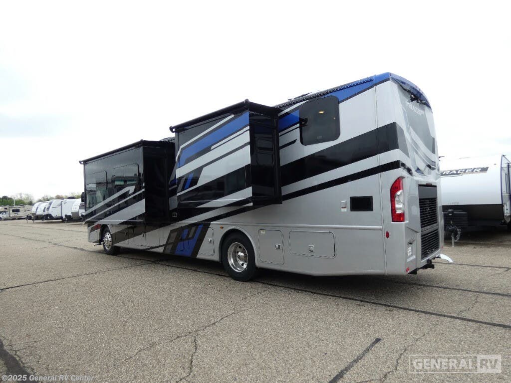 New 2026 Thor Motor Coach Palazzo GT 37.5 available in Fort Pierce, Florida