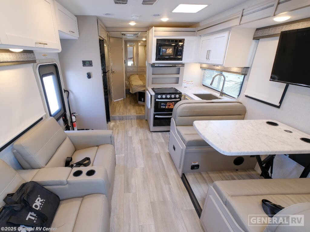 2026 Thor Motor Coach Pasadena SE29 - New Class C For Sale by General RV Center in Fort Pierce, Florida