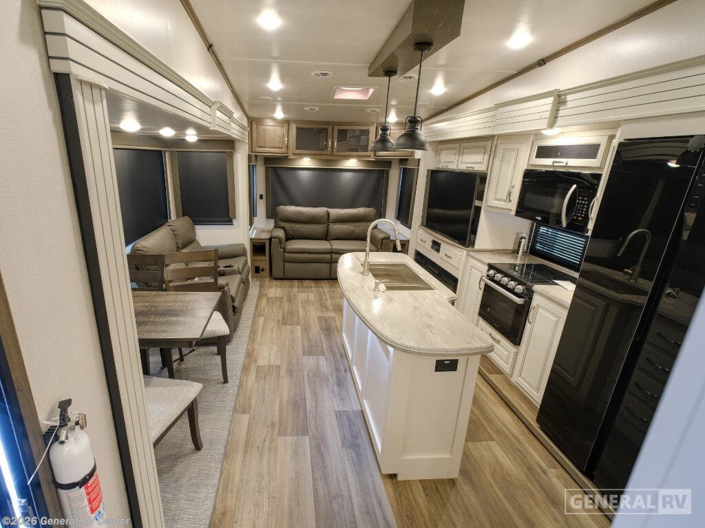 2023 Cougar 290RLS by Keystone from General RV Center in Fort Pierce, Florida