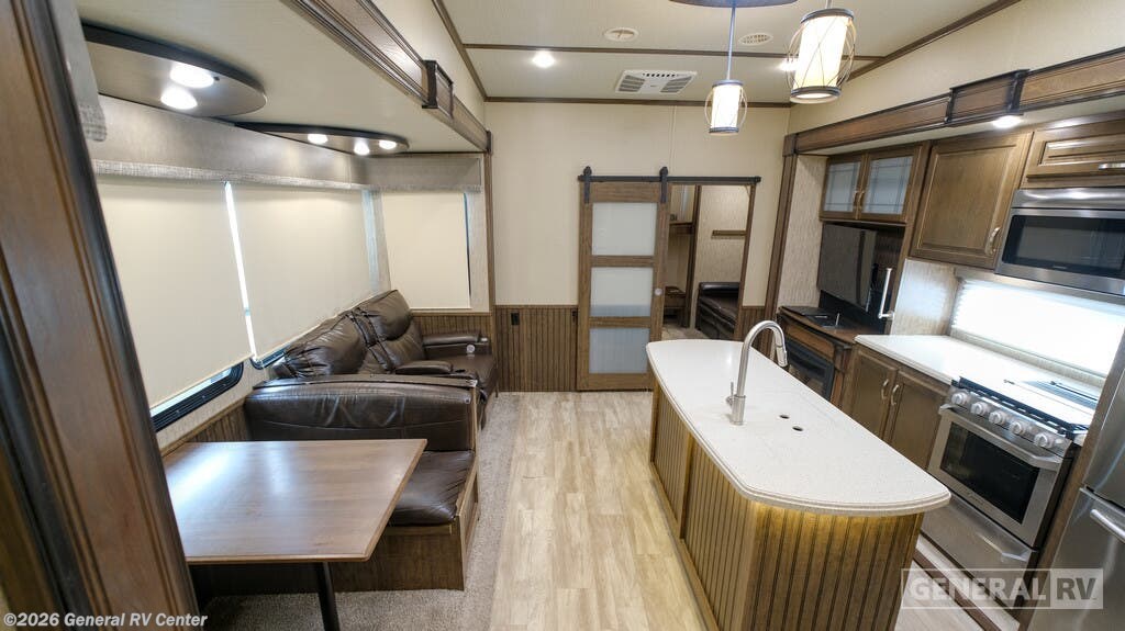2020 Grand Design Solitude S SERIES 3740BH - Used Fifth Wheel For Sale by General RV Center in Fort Pierce, Florida