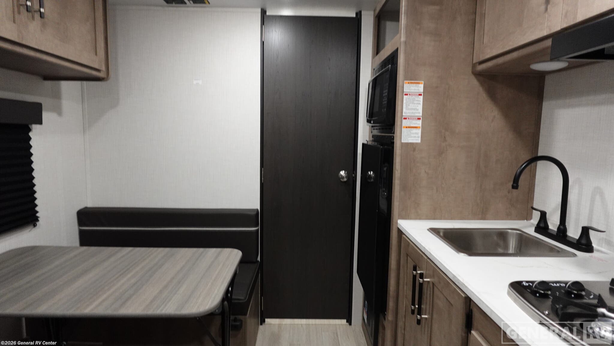 2026 Keystone Springdale 1700FQ - New Travel Trailer For Sale by General RV Center in Fort Pierce, Florida