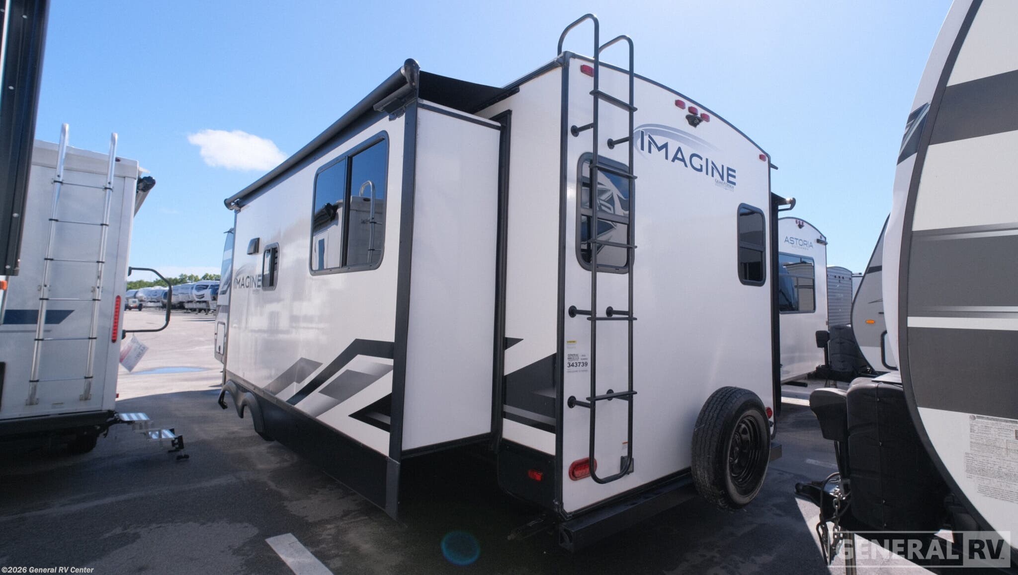 2022 Imagine 3100RD by Grand Design from General RV Center in Fort Pierce, Florida