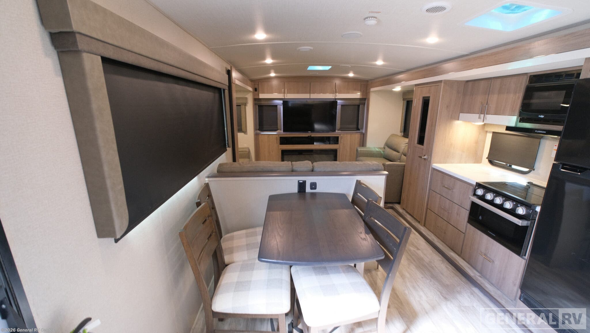 2022 Grand Design Imagine 3100RD - Used Travel Trailer For Sale by General RV Center in Fort Pierce, Florida