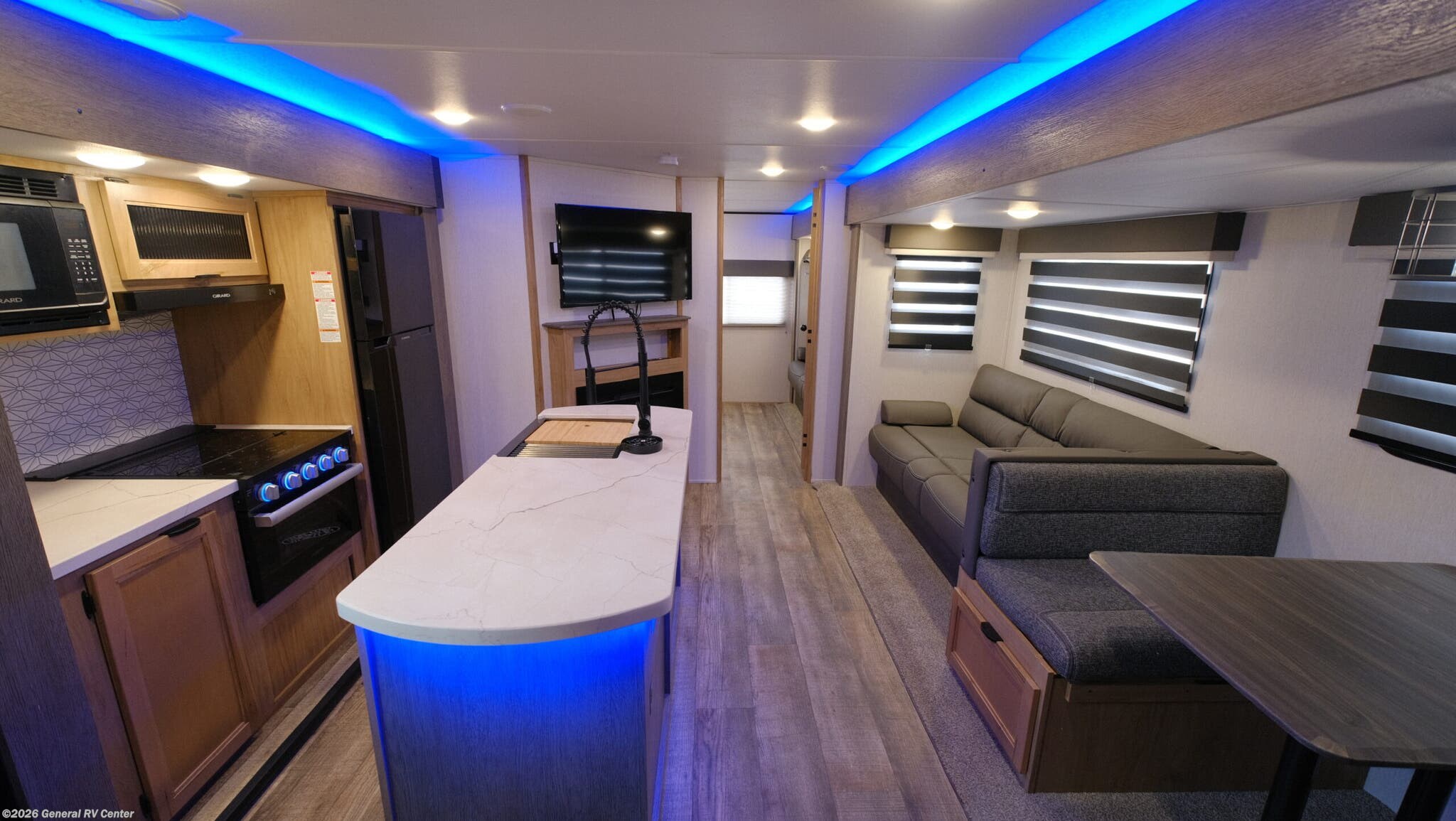 2024 Forest River Alpha Wolf 33BH-L - Used Travel Trailer For Sale by General RV Center in Fort Pierce, Florida