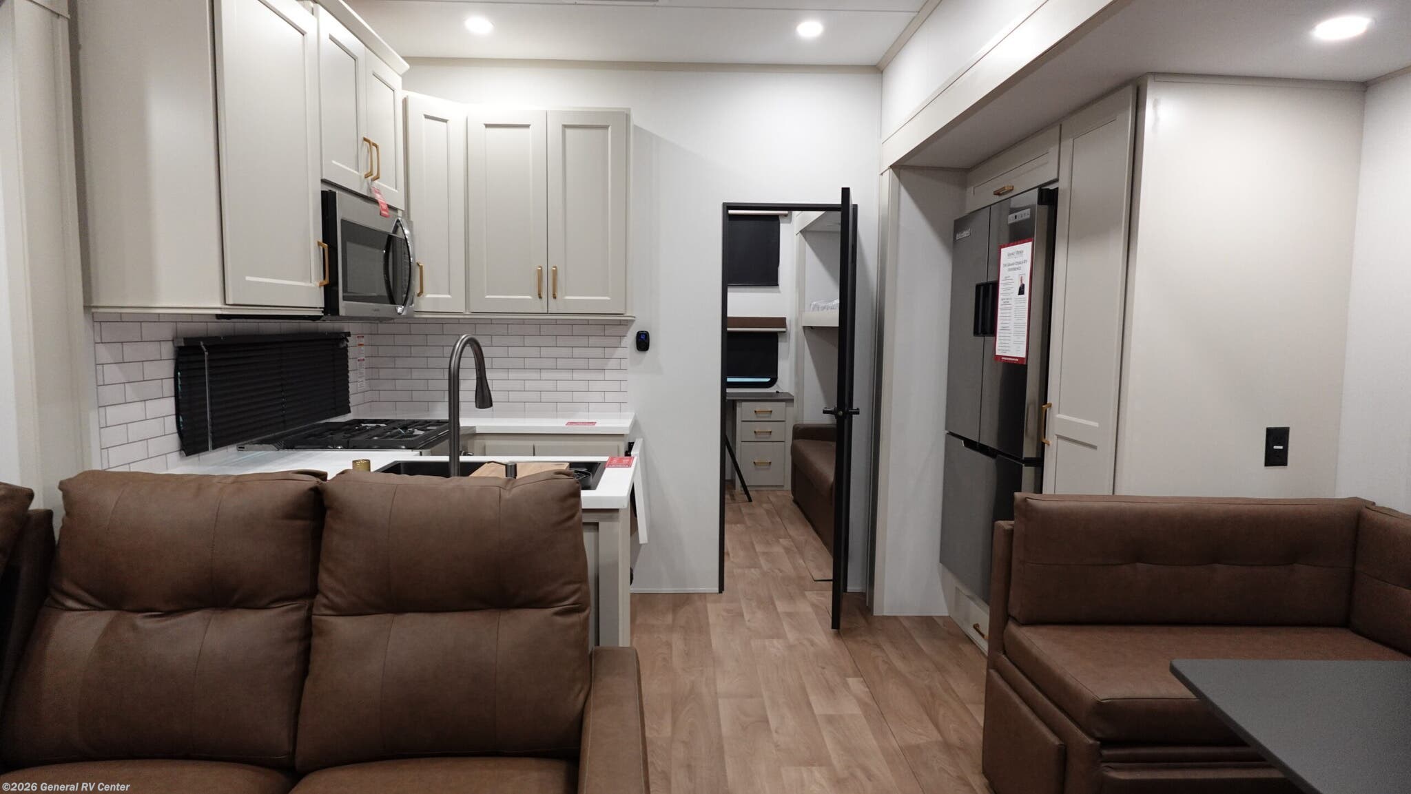 2026 Grand Design SOLITUDE-I 3904BH - New Fifth Wheel For Sale by General RV Center in Fort Pierce, Florida