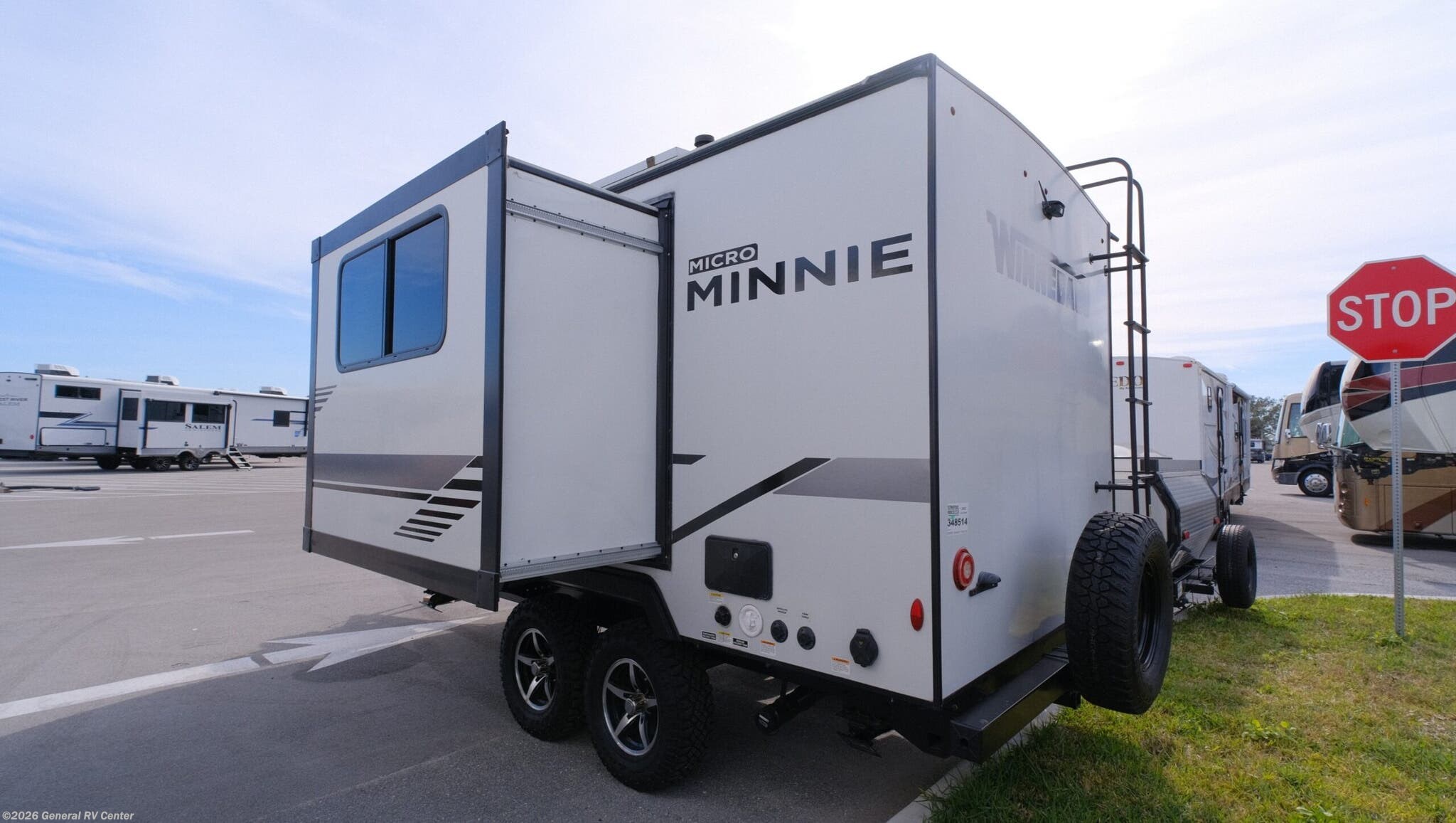 2022 Micro Minnie 1808FBS by Winnebago from General RV Center in Fort Pierce, Florida