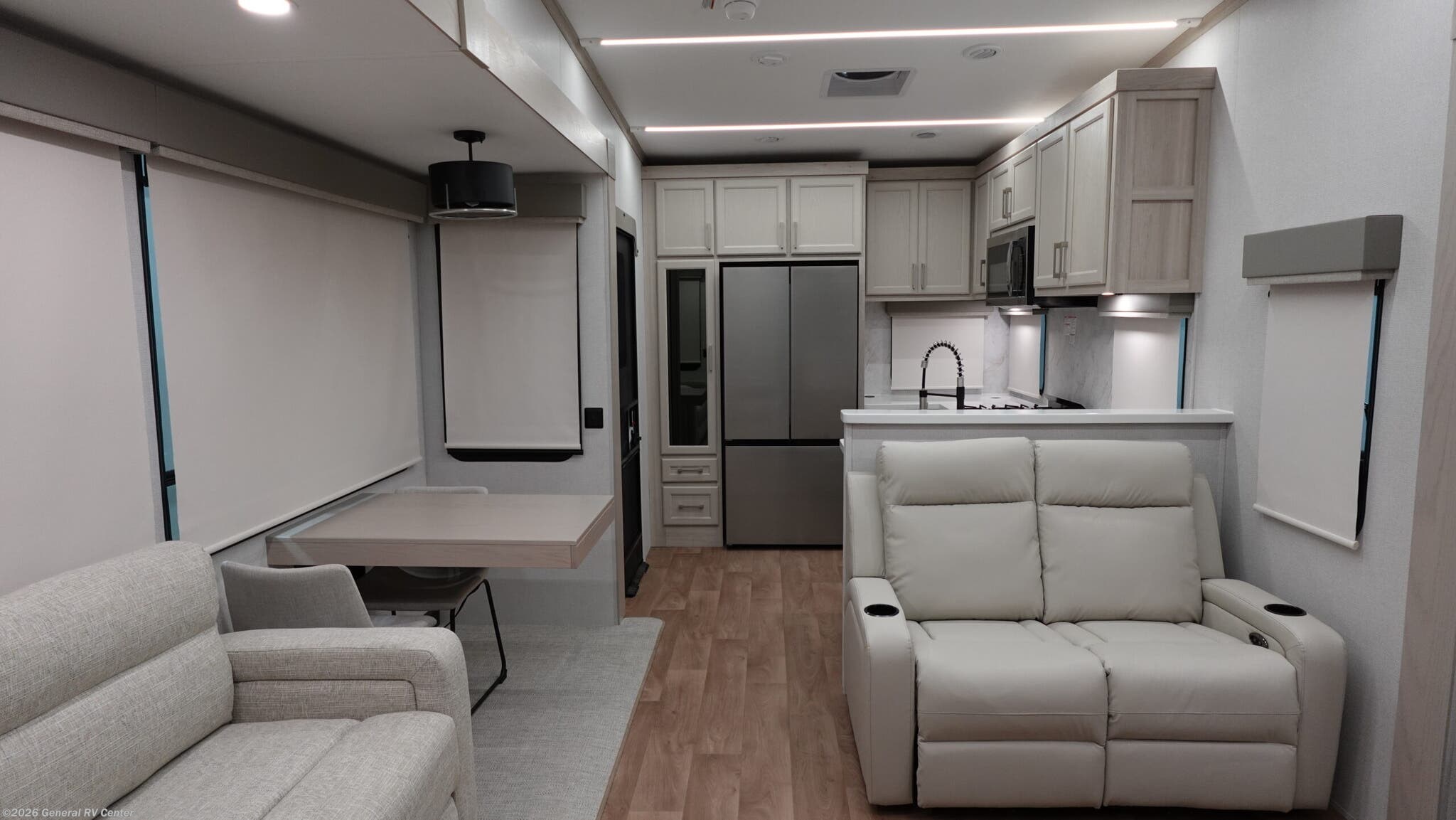 2026 Palomino Columbus 384RKH - New Fifth Wheel For Sale by General RV Center in Fort Pierce, Florida
