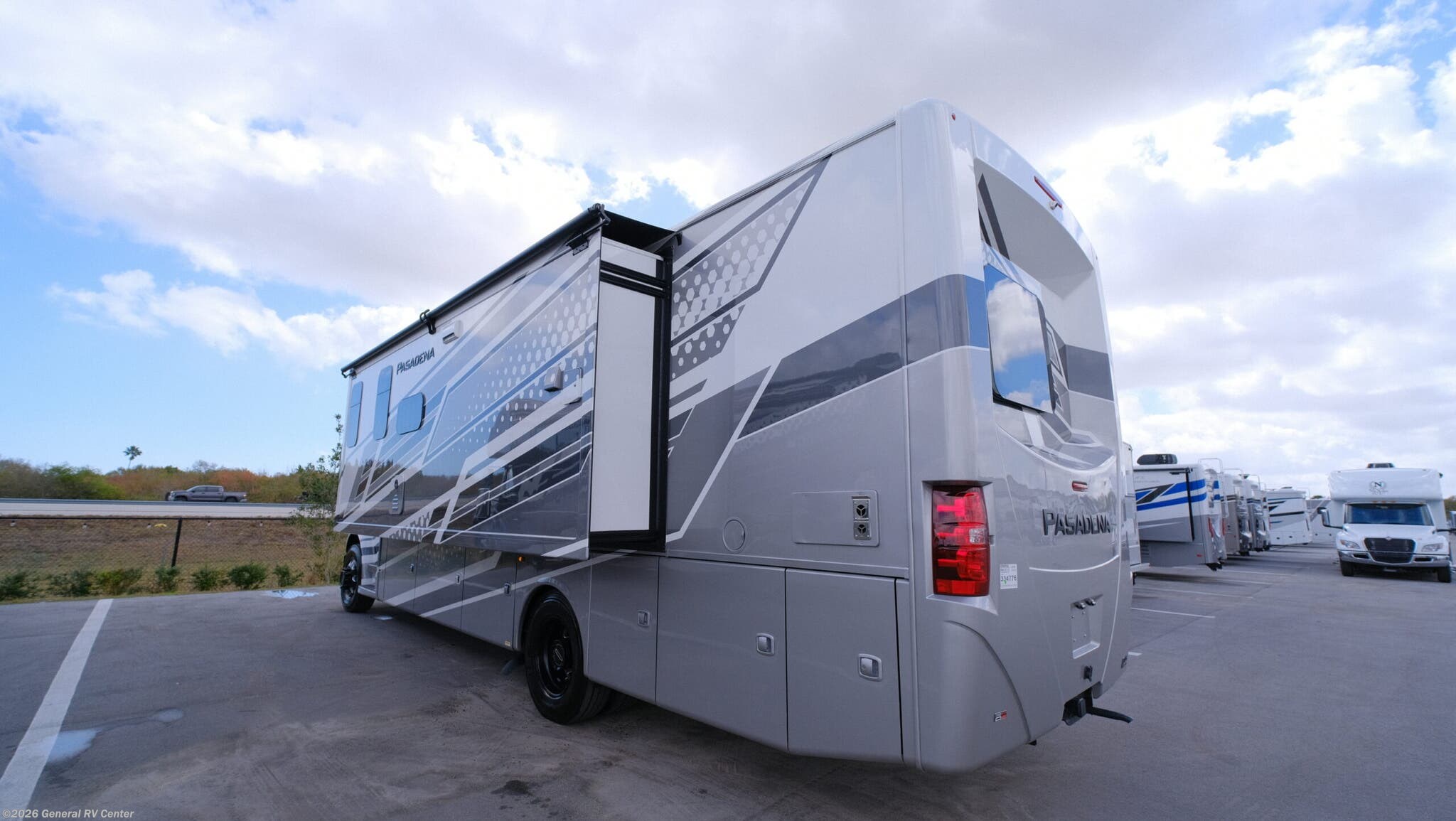 2026 Pasadena 34XG by Thor Motor Coach from General RV Center in Fort Pierce, Florida