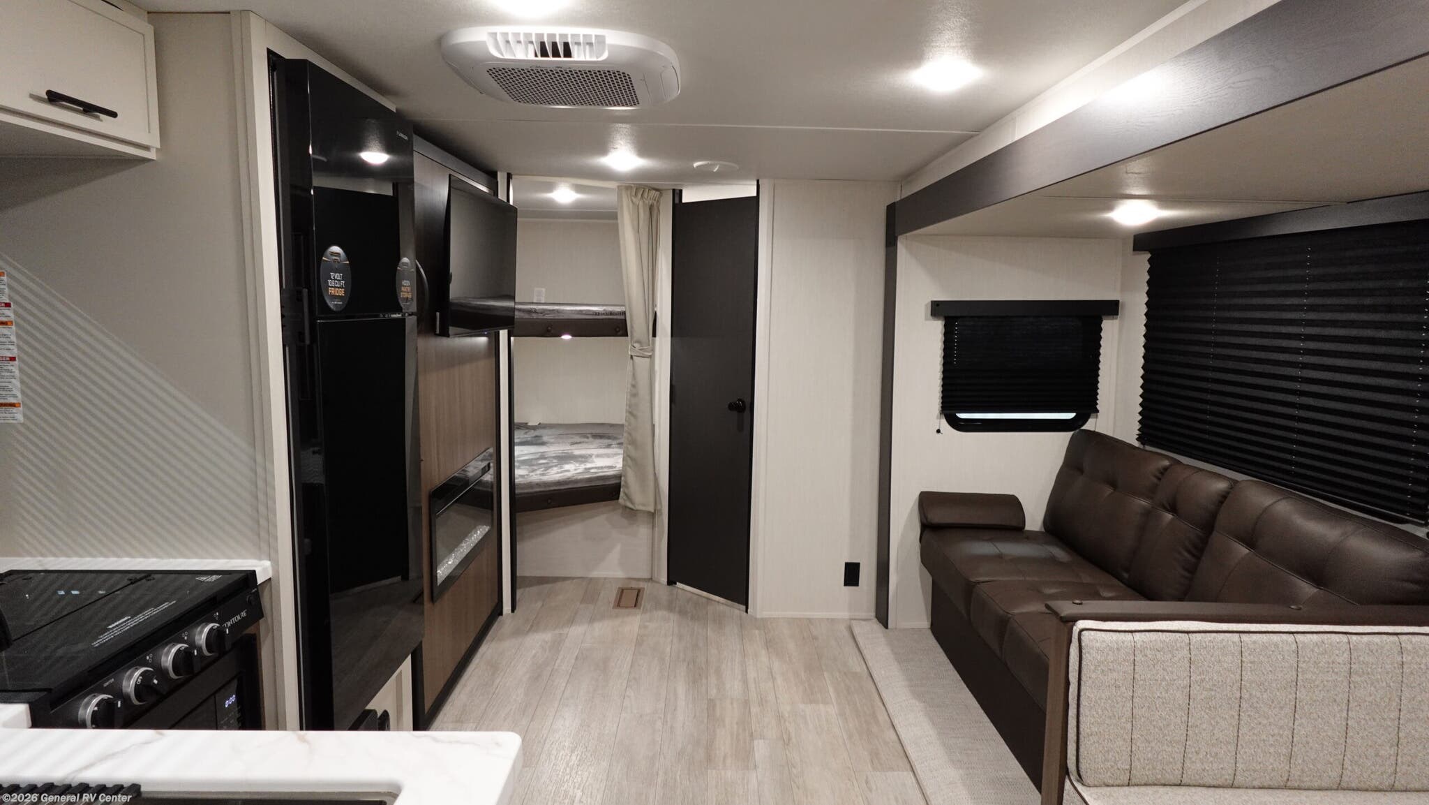 2026 Prime Time Avenger 26DBS - New Travel Trailer For Sale by General RV Center in Fort Pierce, Florida