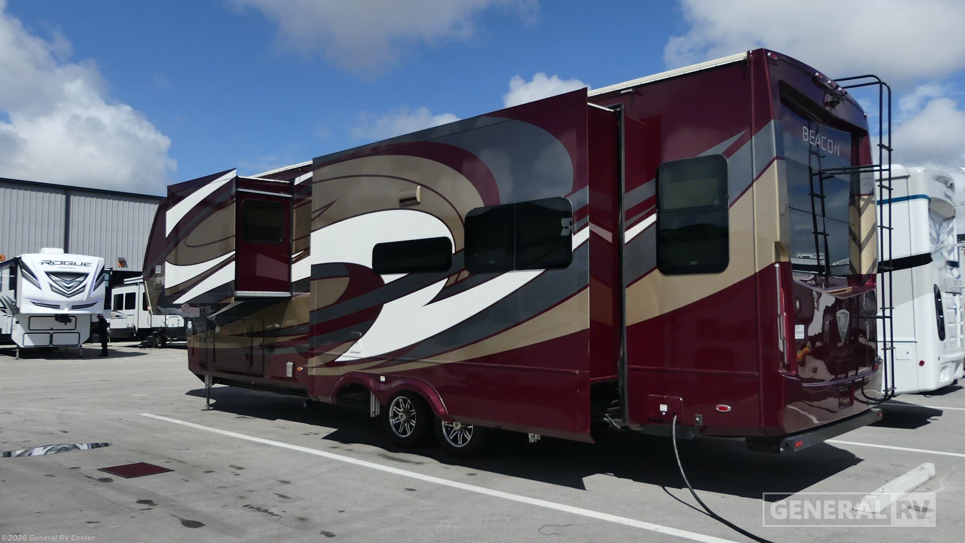 2020 Beacon 39GBB by Vanleigh from General RV Center in Fort Pierce, Florida