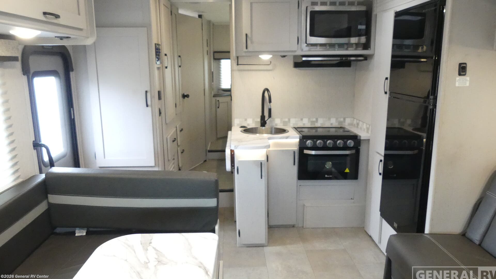 2023 Coachmen Freelander 26DS - Used Class C For Sale by General RV Center in Fort Pierce, Florida