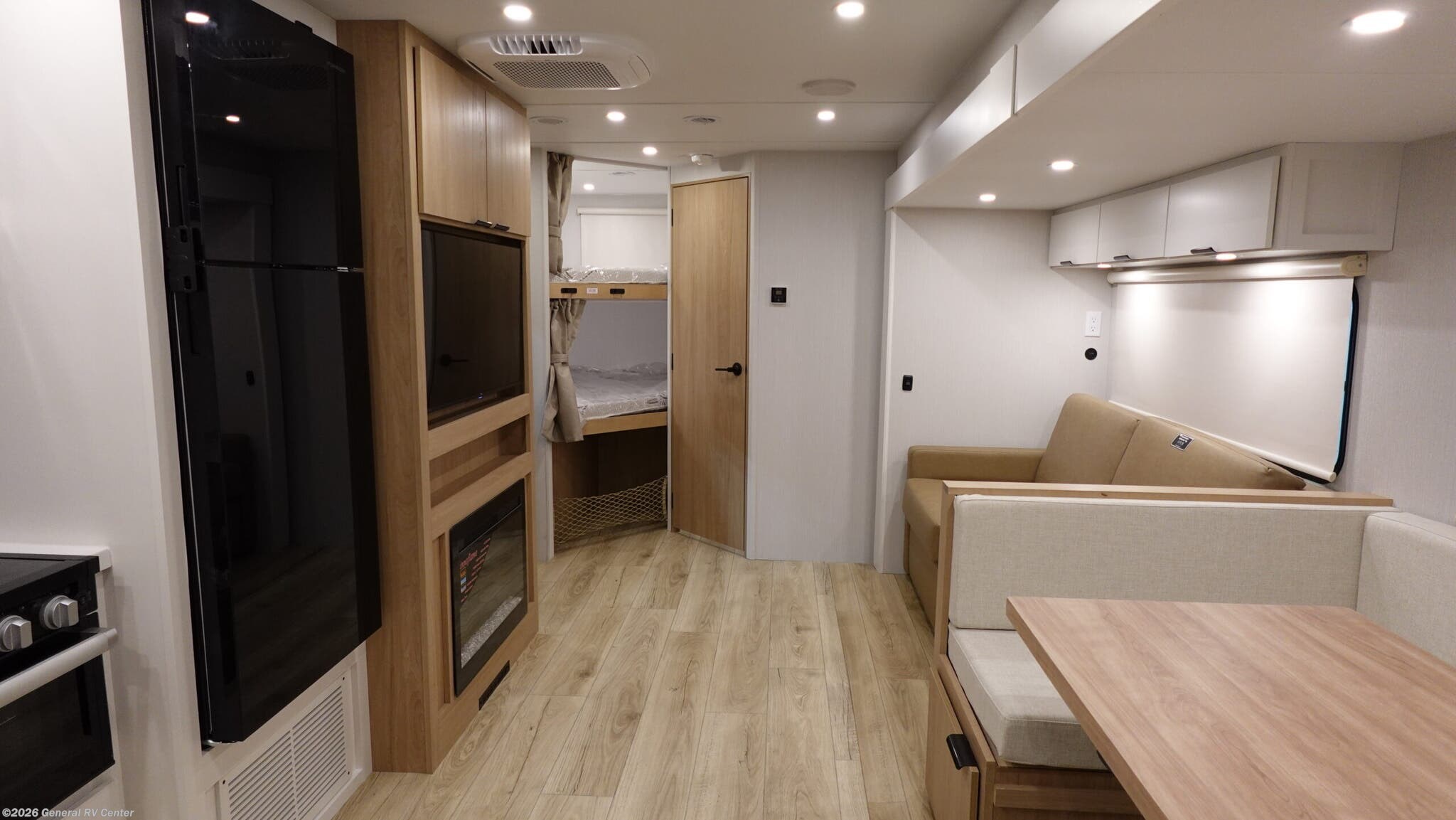 2026 Winnebago Thrive 28BHS - New Travel Trailer For Sale by General RV Center in Fort Pierce, Florida