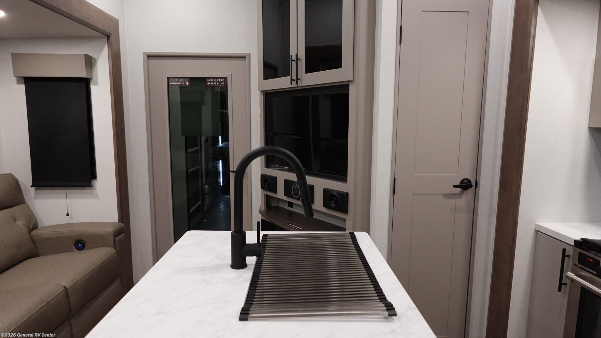 2026 Alliance RV Valor All-Access 35A14 - New Fifth Wheel For Sale by General RV Center in Fort Pierce, Florida