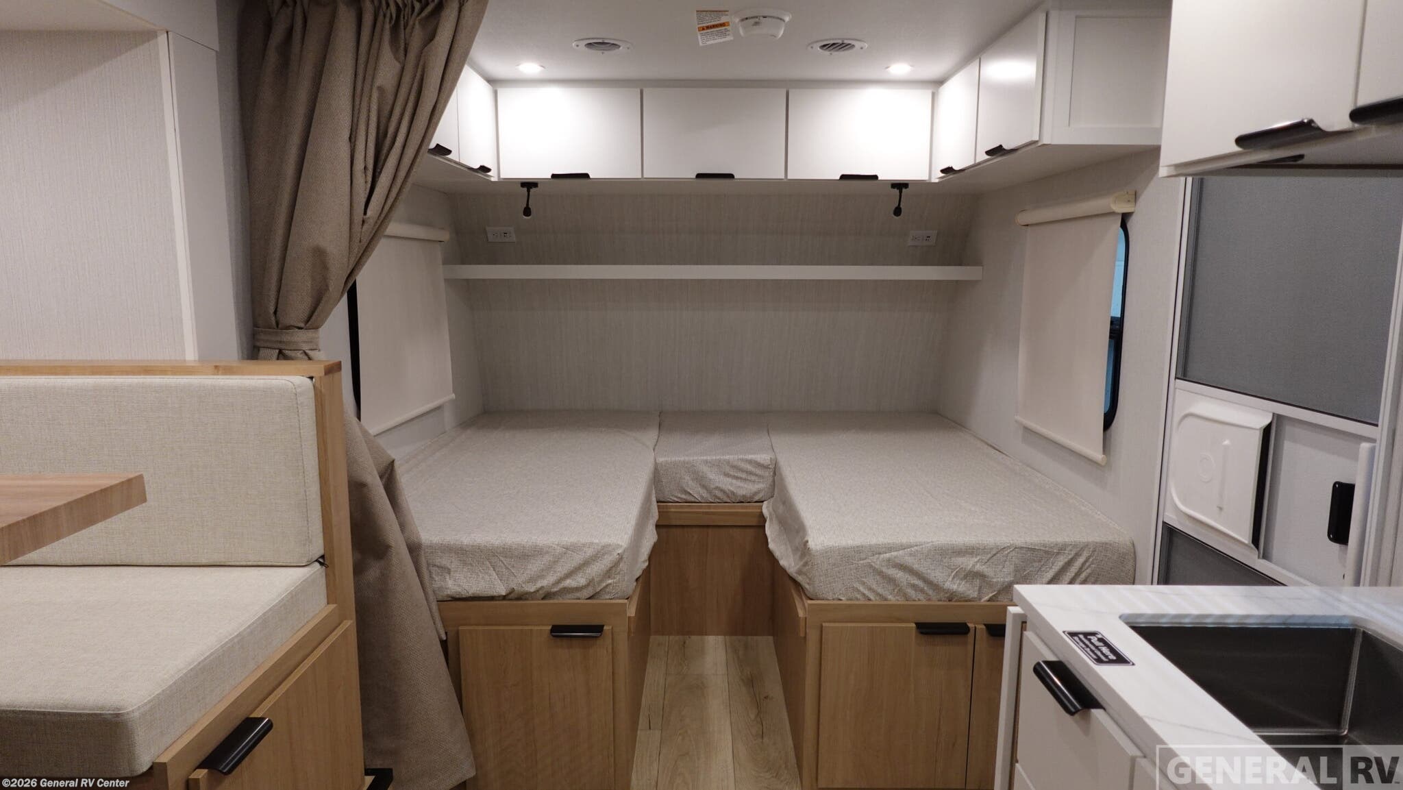 New 2026 Winnebago Micro Minnie 2108TB available in Fort Pierce, Florida