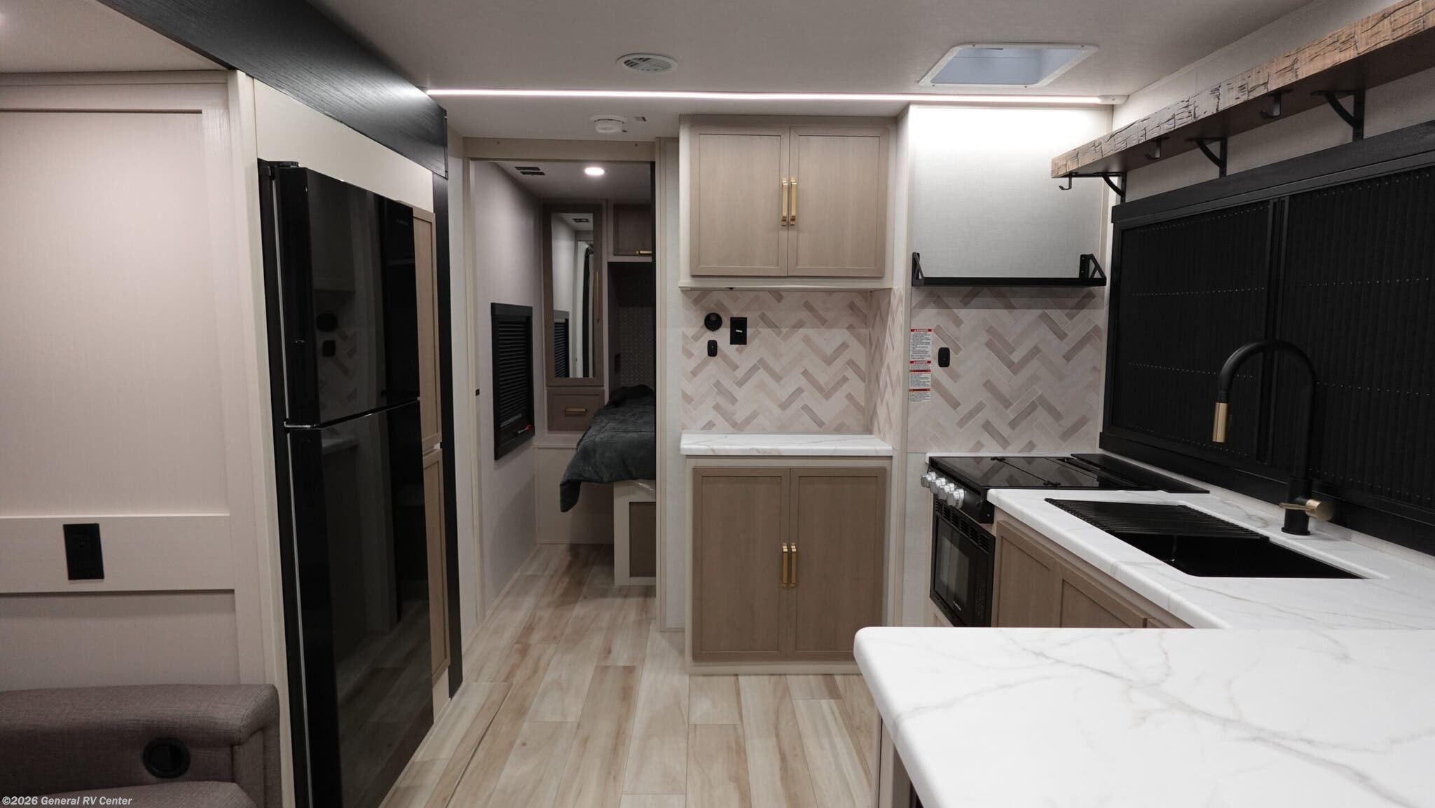 New 2026 Forest River SALEM-HEM 24RBHL available in Fort Pierce, Florida