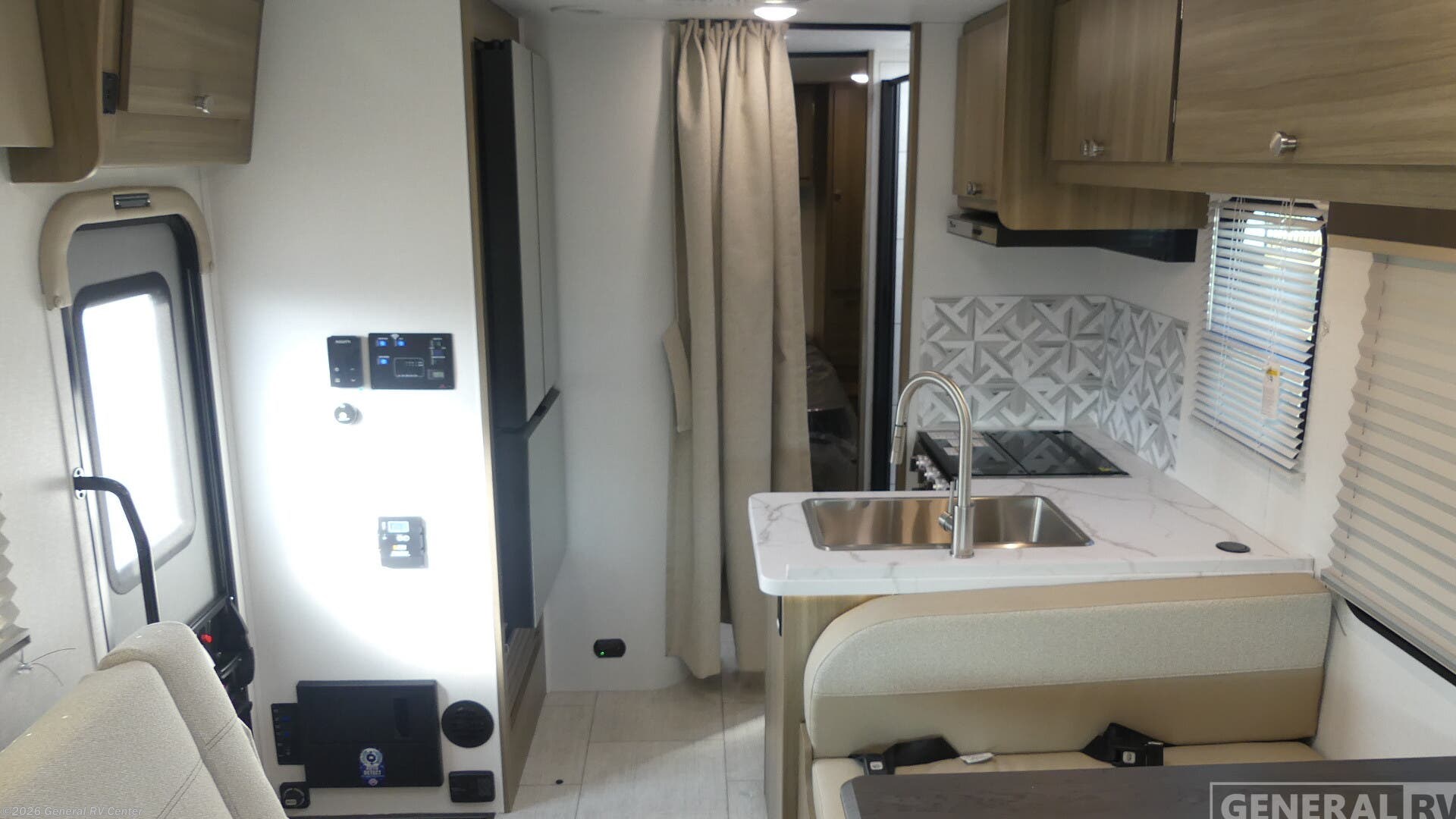 2026 Coachmen Freelander 27QBF - New Class C For Sale by General RV Center in Fort Pierce, Florida