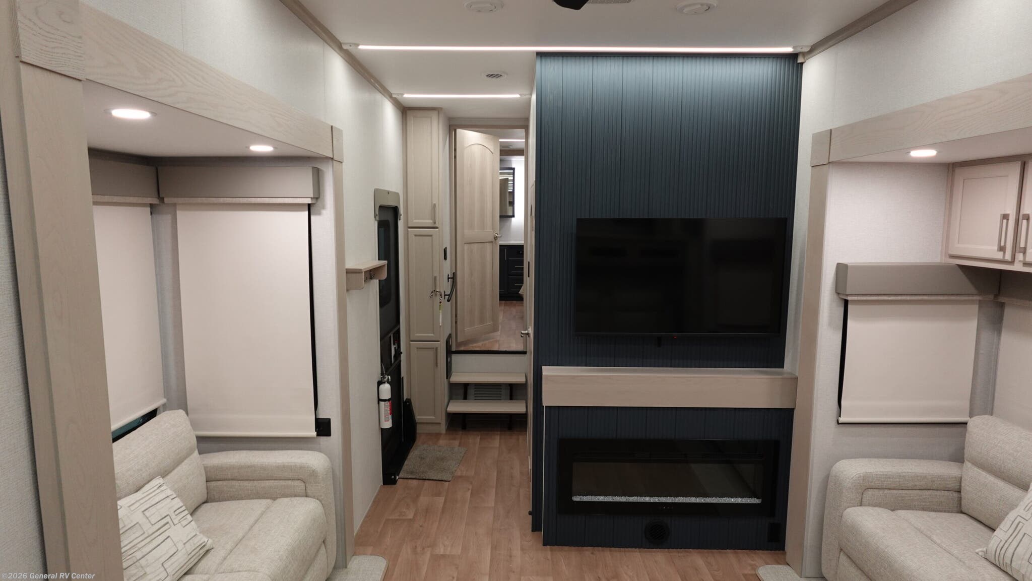 2026 Forest River Columbus 388FKH - New Fifth Wheel For Sale by General RV Center in Fort Pierce, Florida