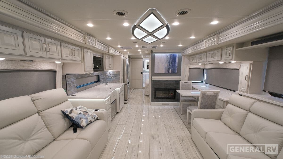2026 Holiday Rambler Endeavor 38W - New Class A For Sale by General RV Center in Fort Pierce, Florida