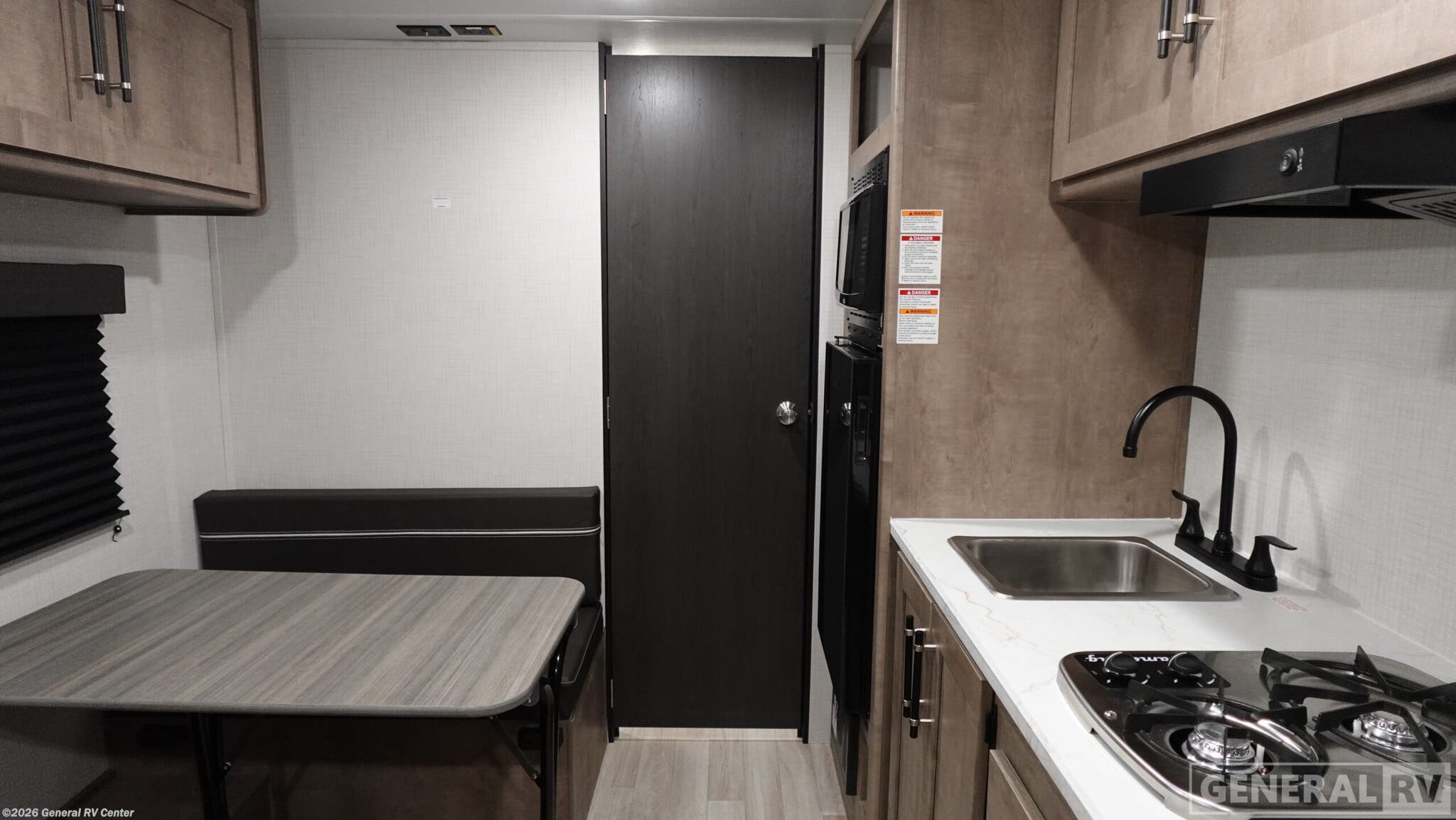 2026 Keystone Springdale 1700FQ - New Travel Trailer For Sale by General RV Center in Fort Pierce, Florida