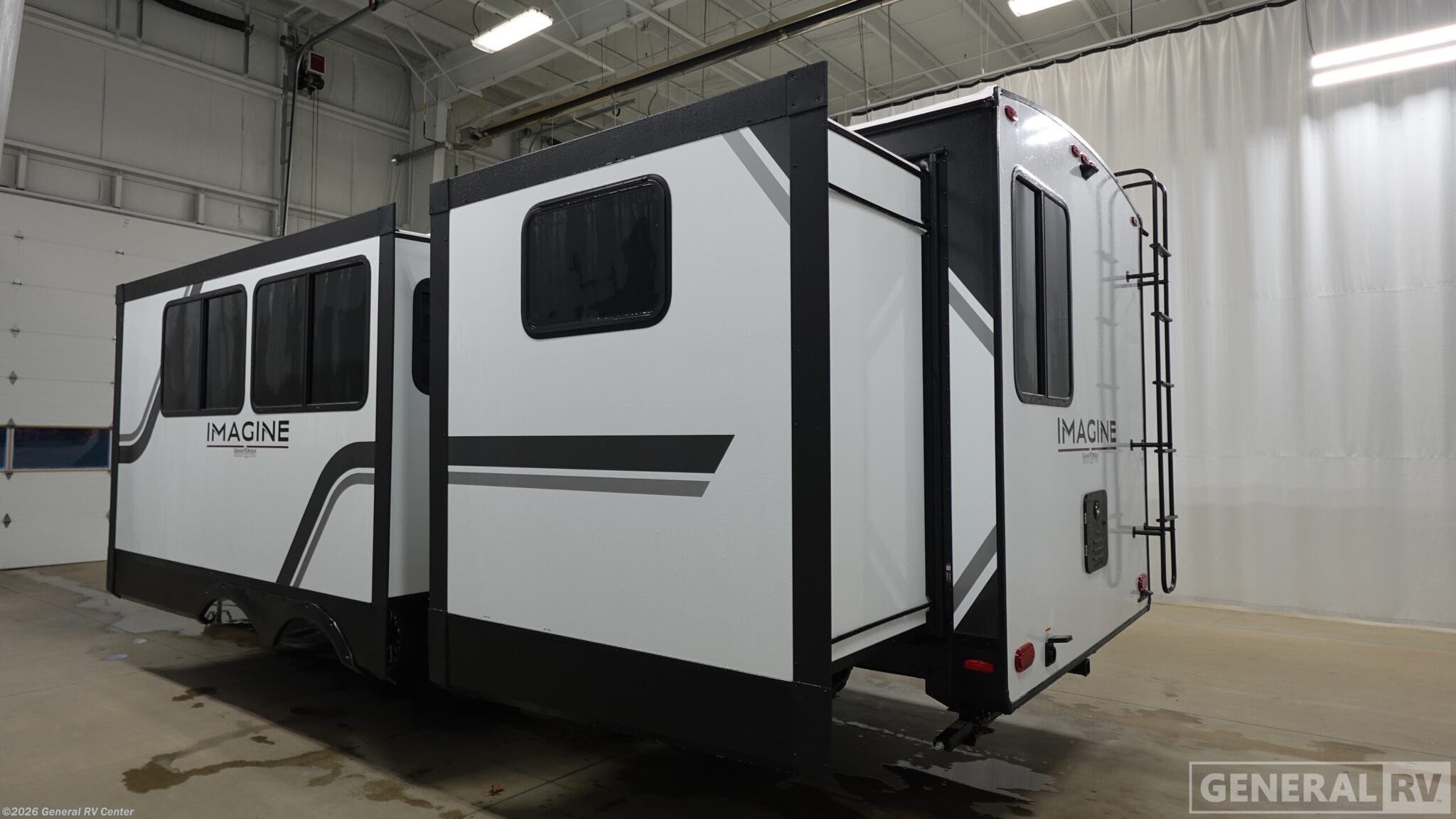 2026 Imagine 2810BH by Grand Design from General RV Center in Fort Pierce, Florida