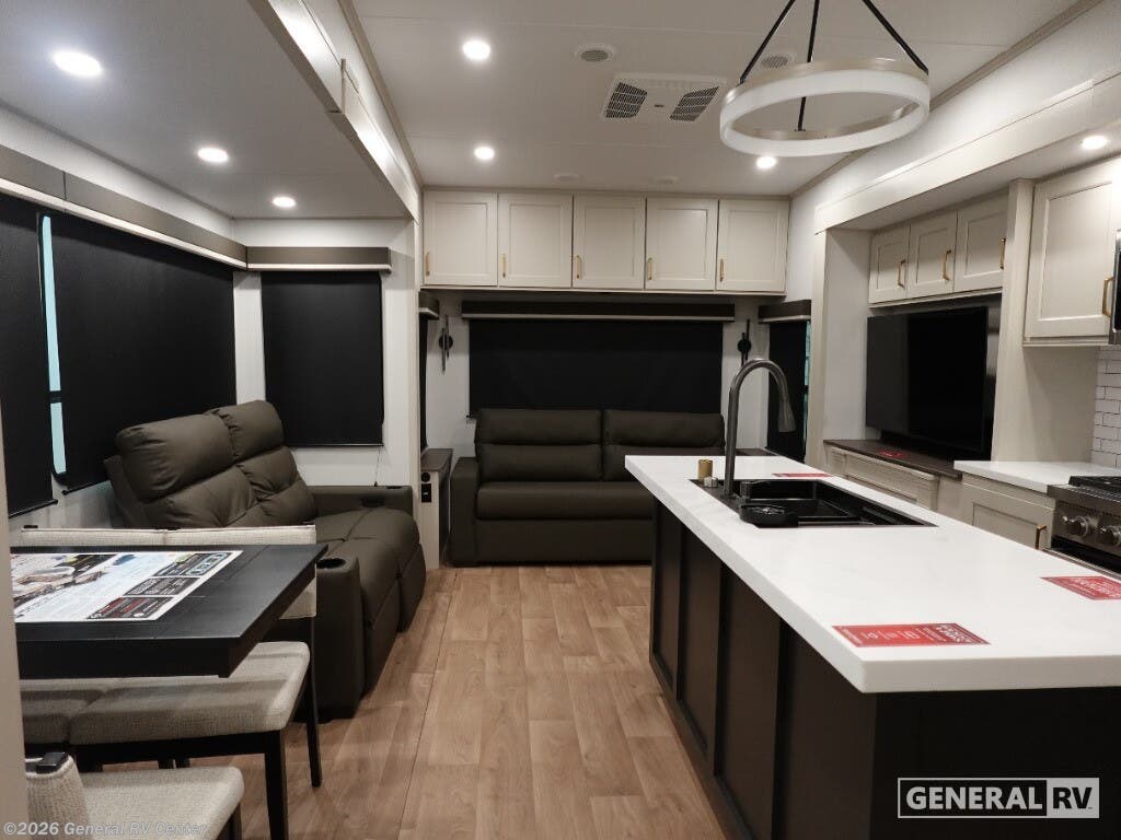 2026 Grand Design SOLITUDE-I 3003RL - New Fifth Wheel For Sale by General RV Center in Fort Pierce, Florida