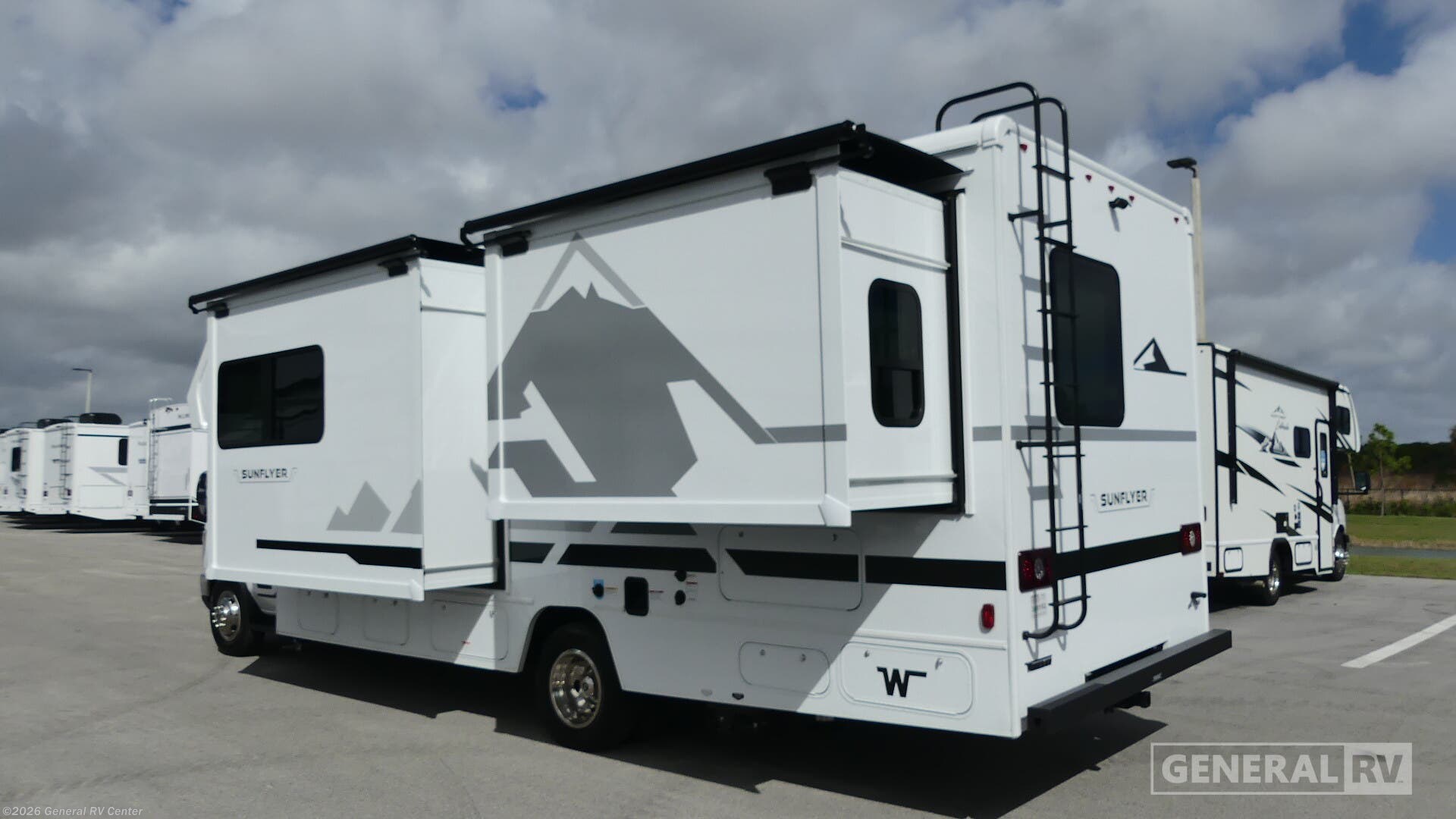 2027 Sunflyer 26FE by Winnebago from General RV Center in Fort Pierce, Florida