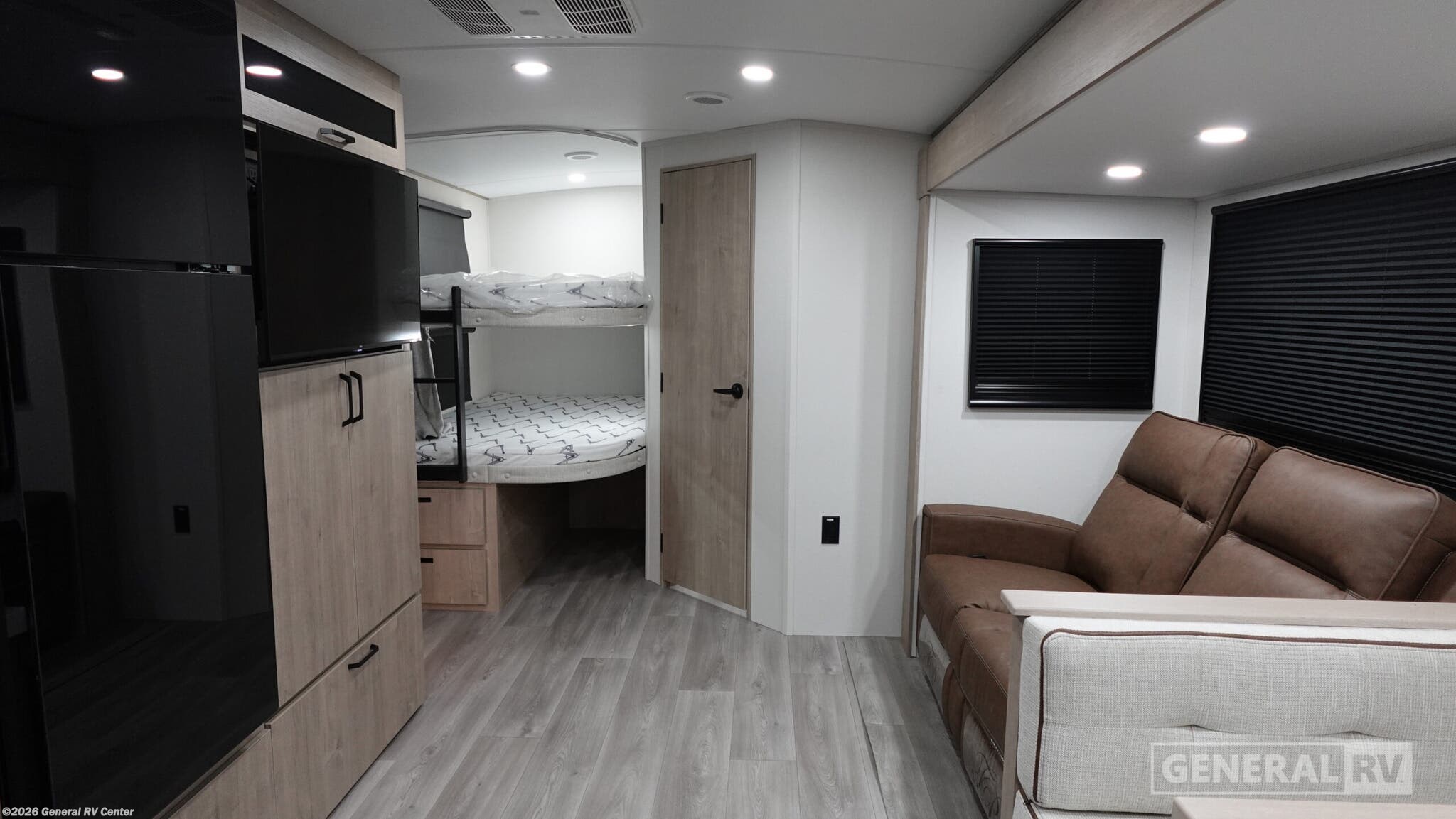 2026 Grand Design Imagine 2800BH - New Travel Trailer For Sale by General RV Center in Fort Pierce, Florida