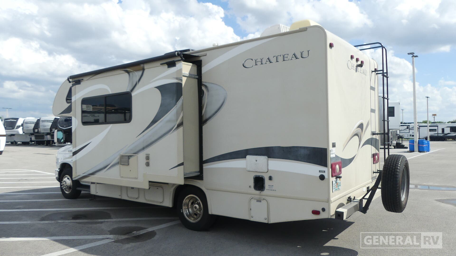 2015 Chateau 24C by Thor Motor Coach from General RV Center in Fort Pierce, Florida