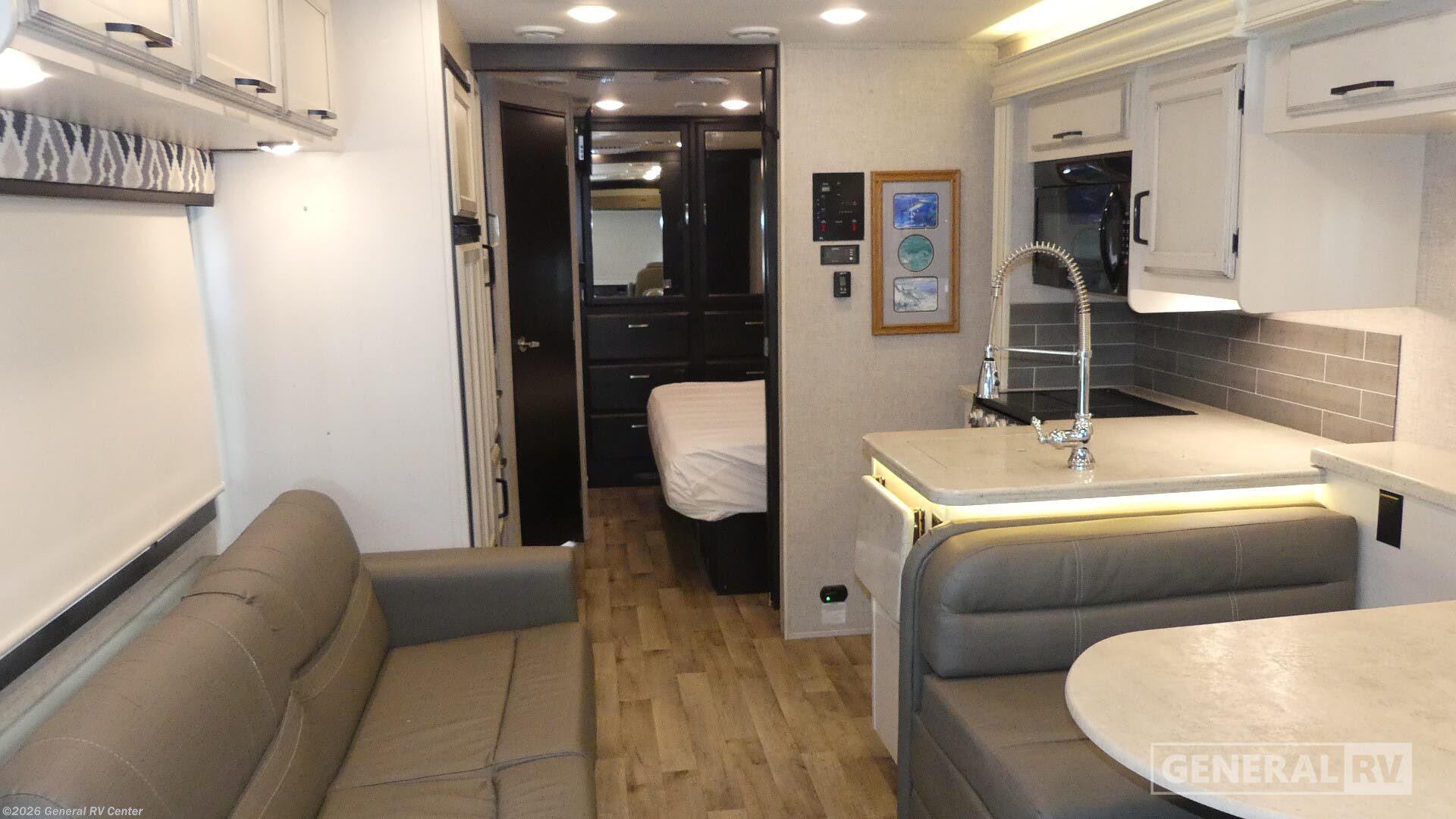 2022 Entegra Coach Vision 27A - Used Class A For Sale by General RV Center in Fort Pierce, Florida